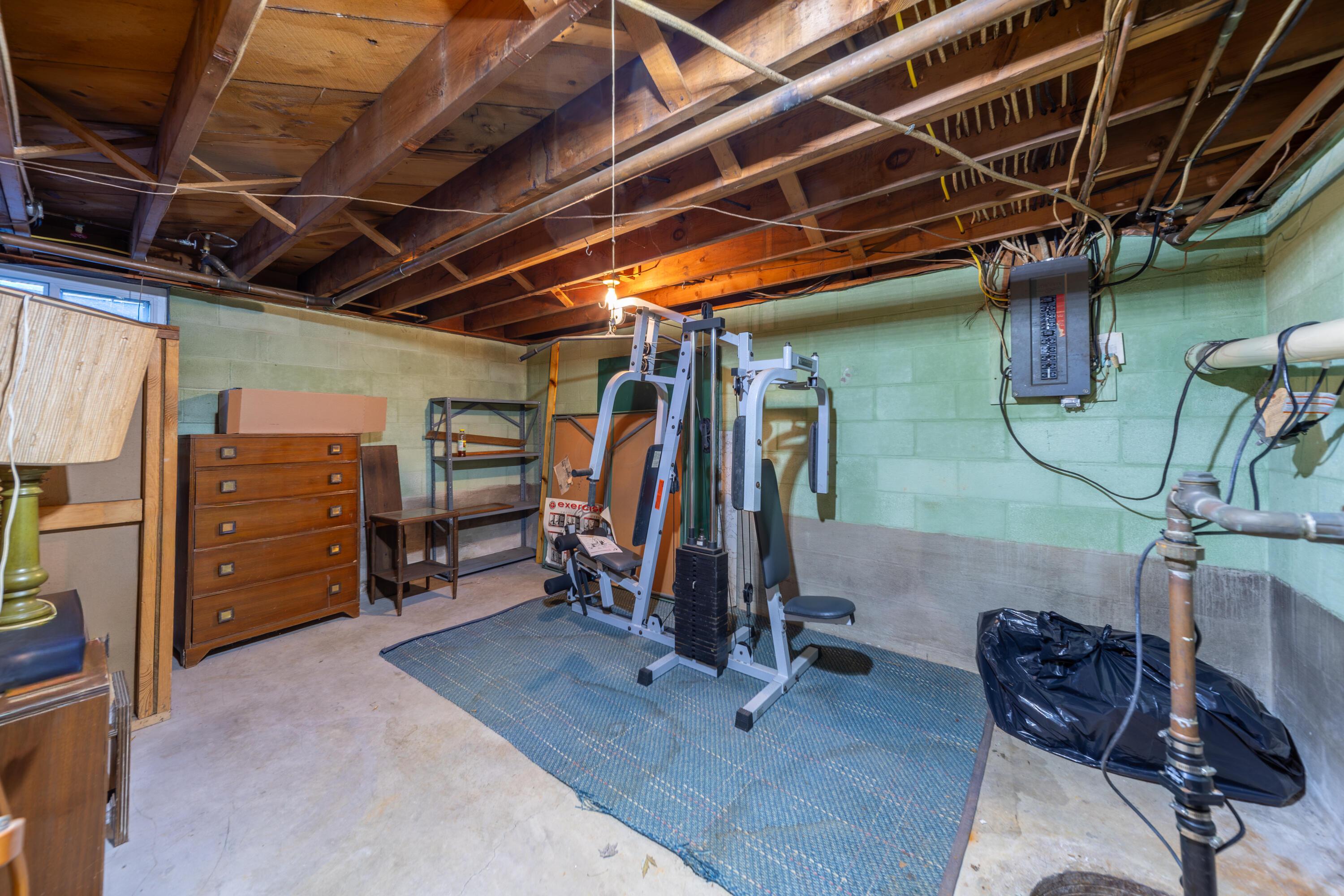 654 Vernon Heights Boulevard