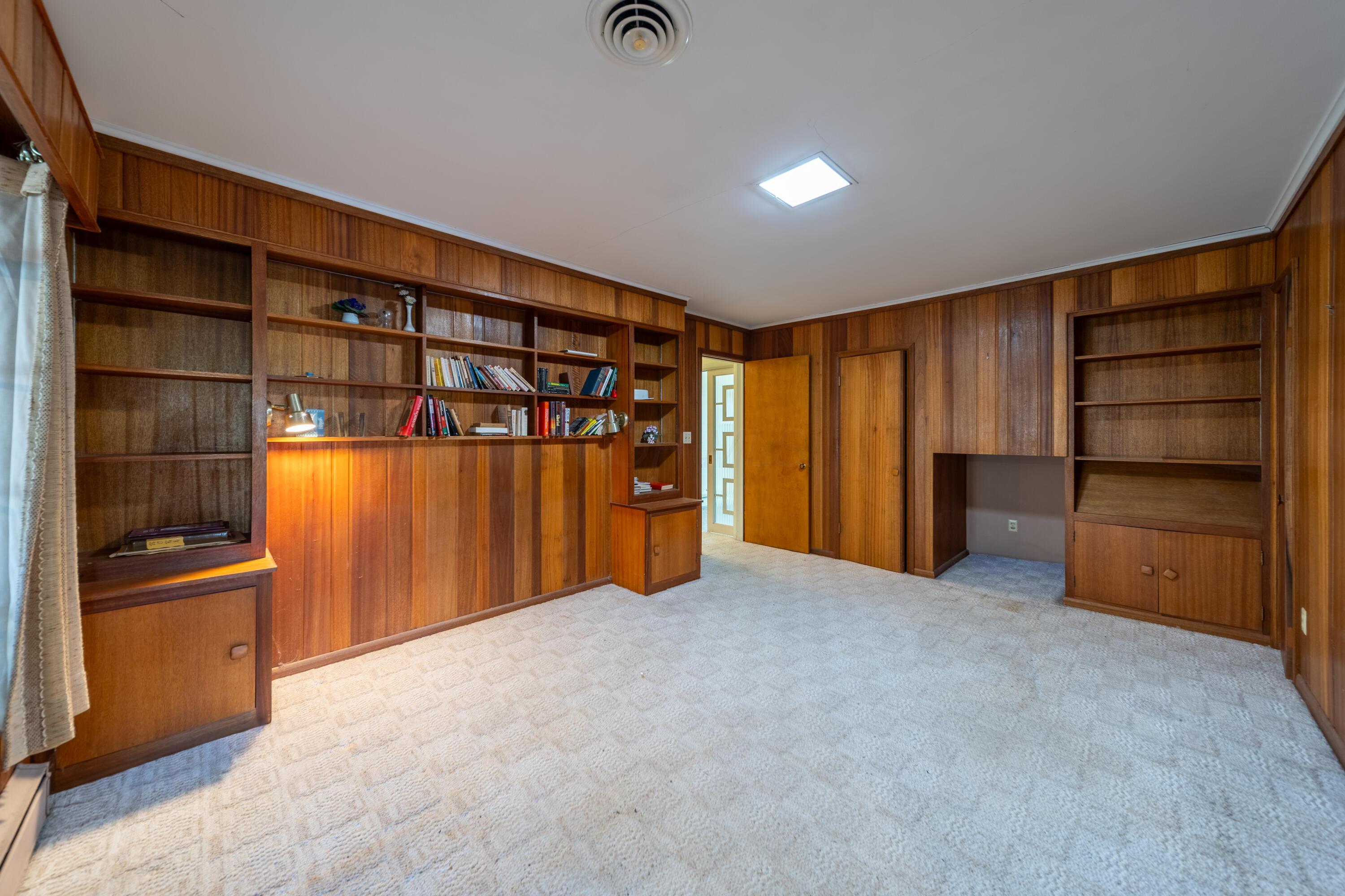 654 Vernon Heights Boulevard