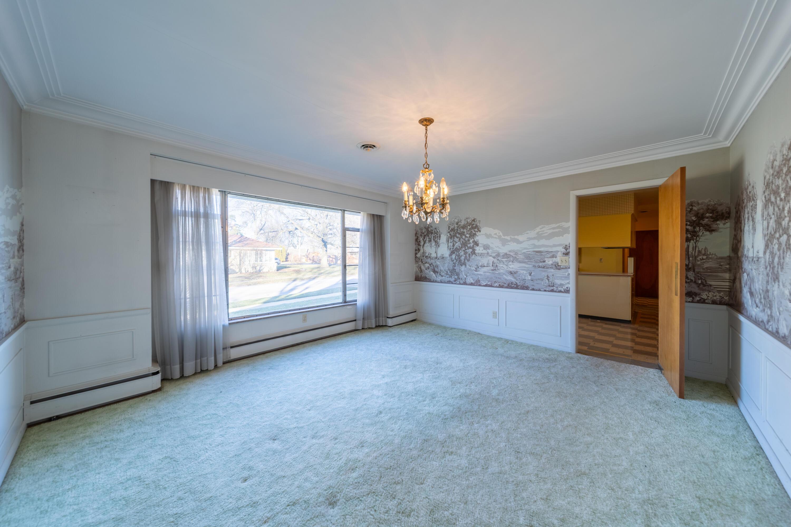 654 Vernon Heights Boulevard