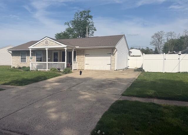 4926 Meadowbrook Drive