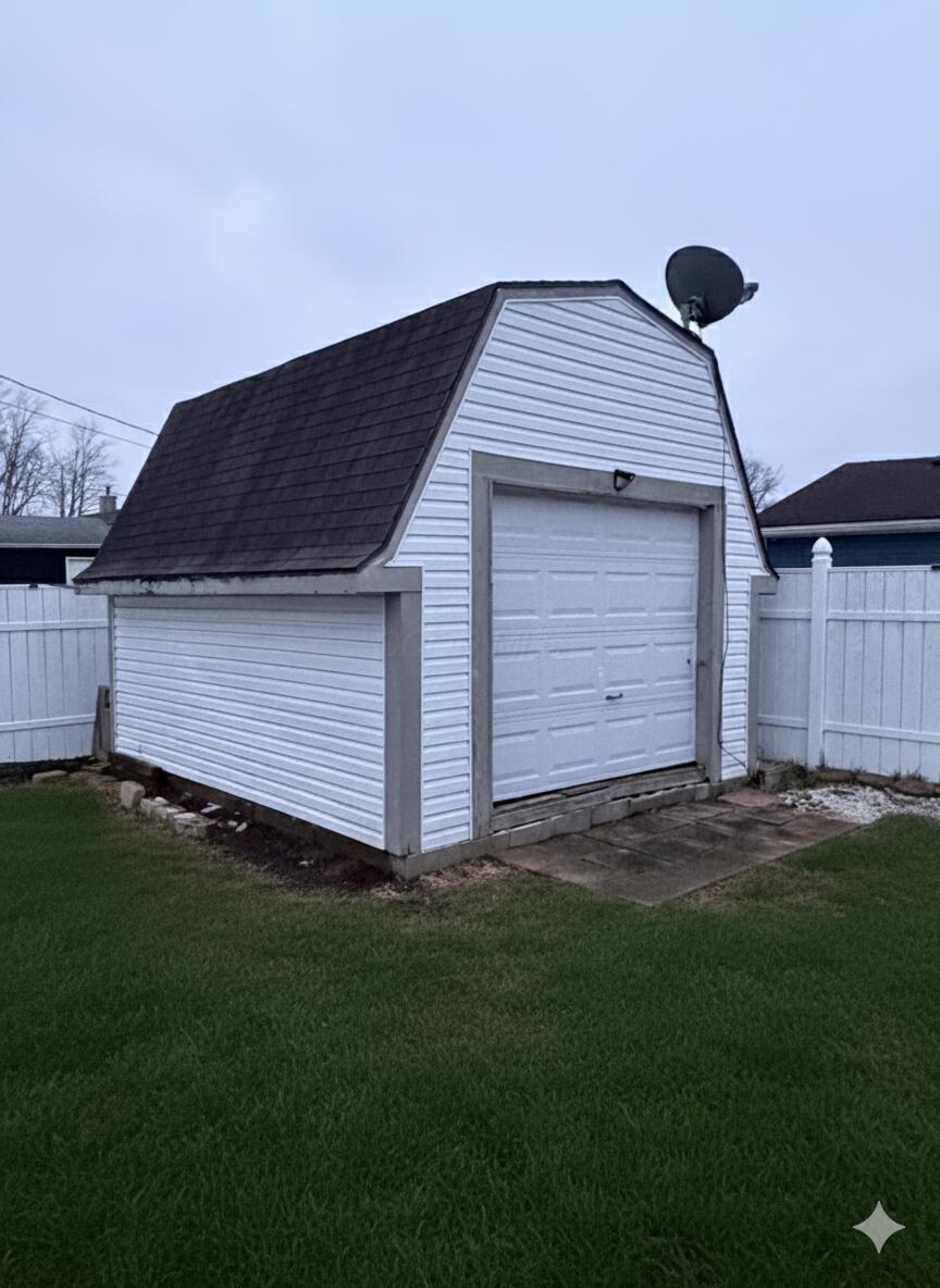 4926 Meadowbrook Drive