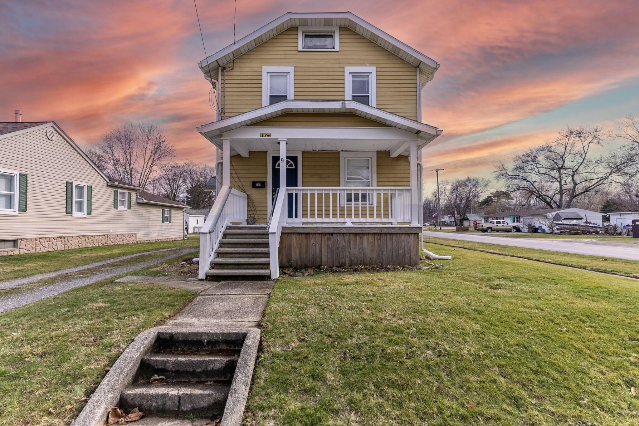 1025 Congress Street