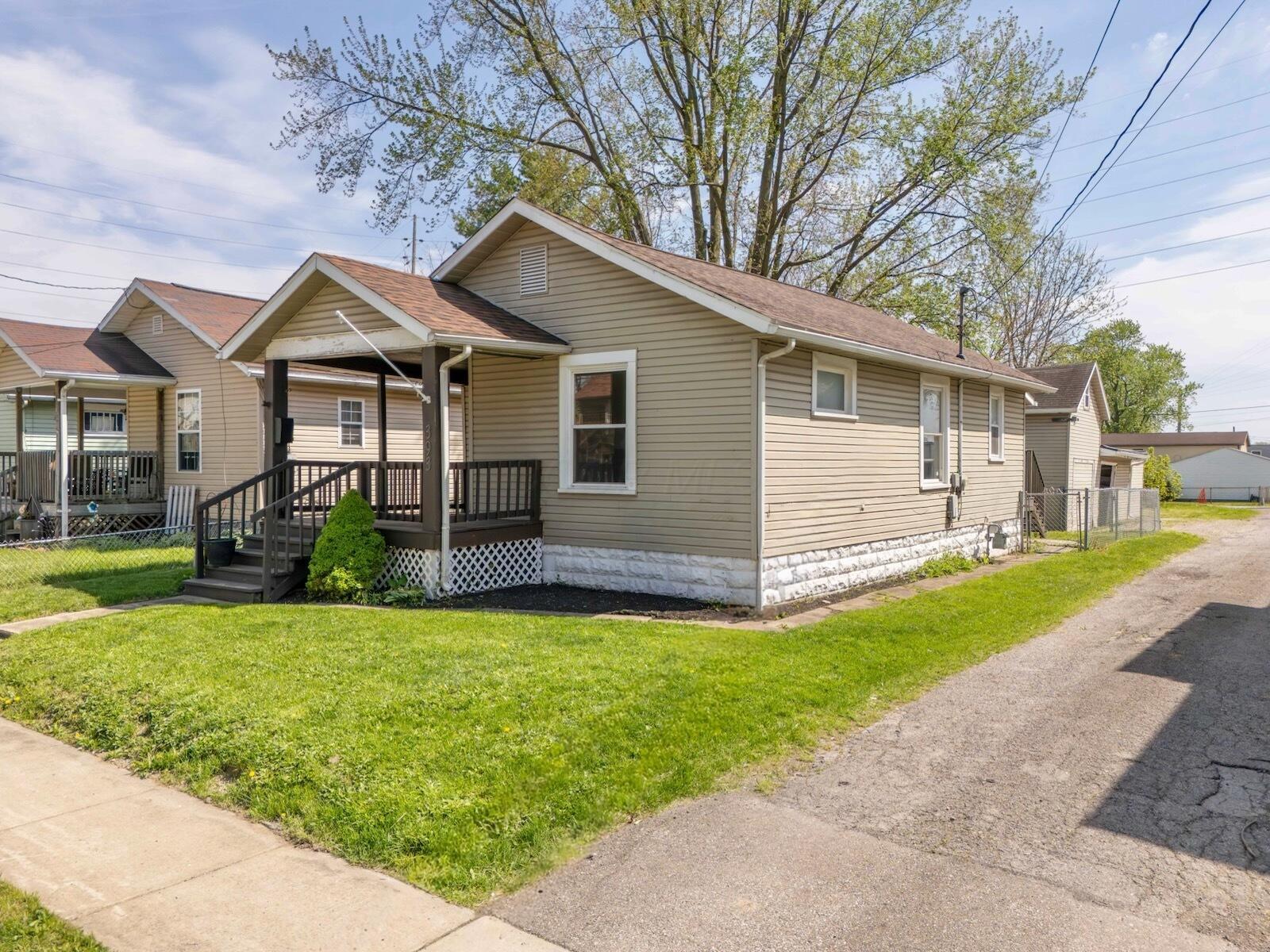 393 E George Street