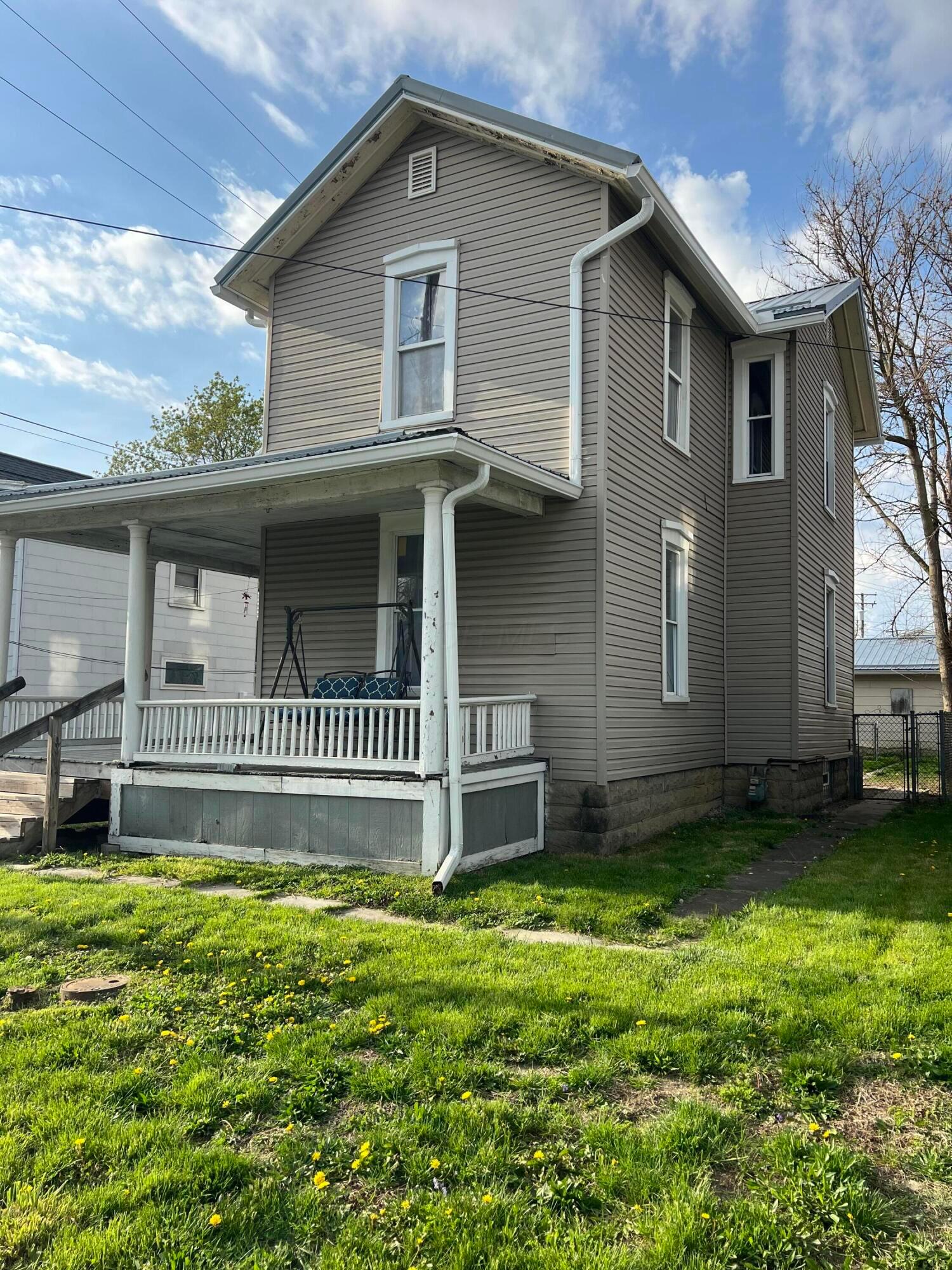 126 W Washington Avenue