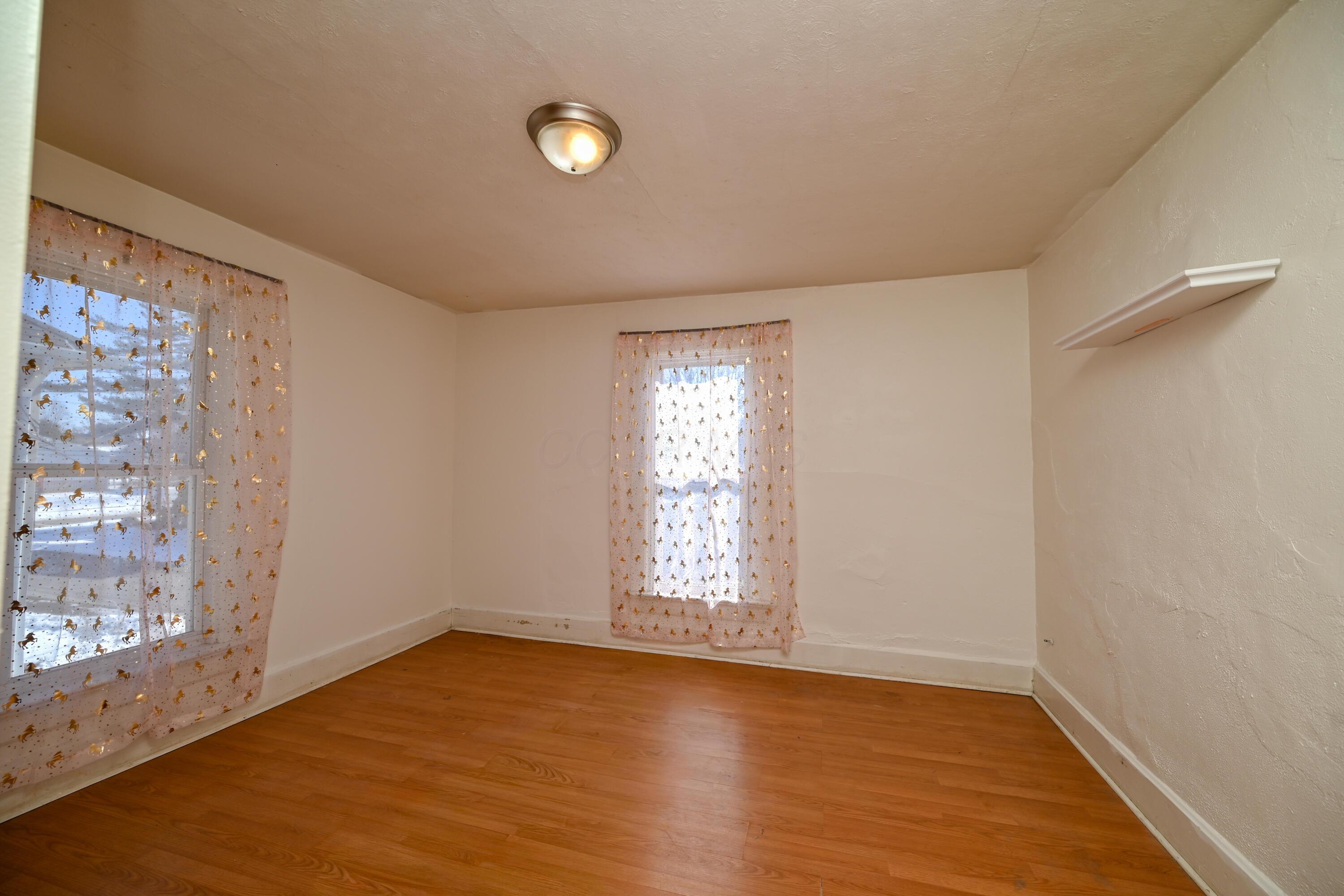 126 W Washington Avenue
