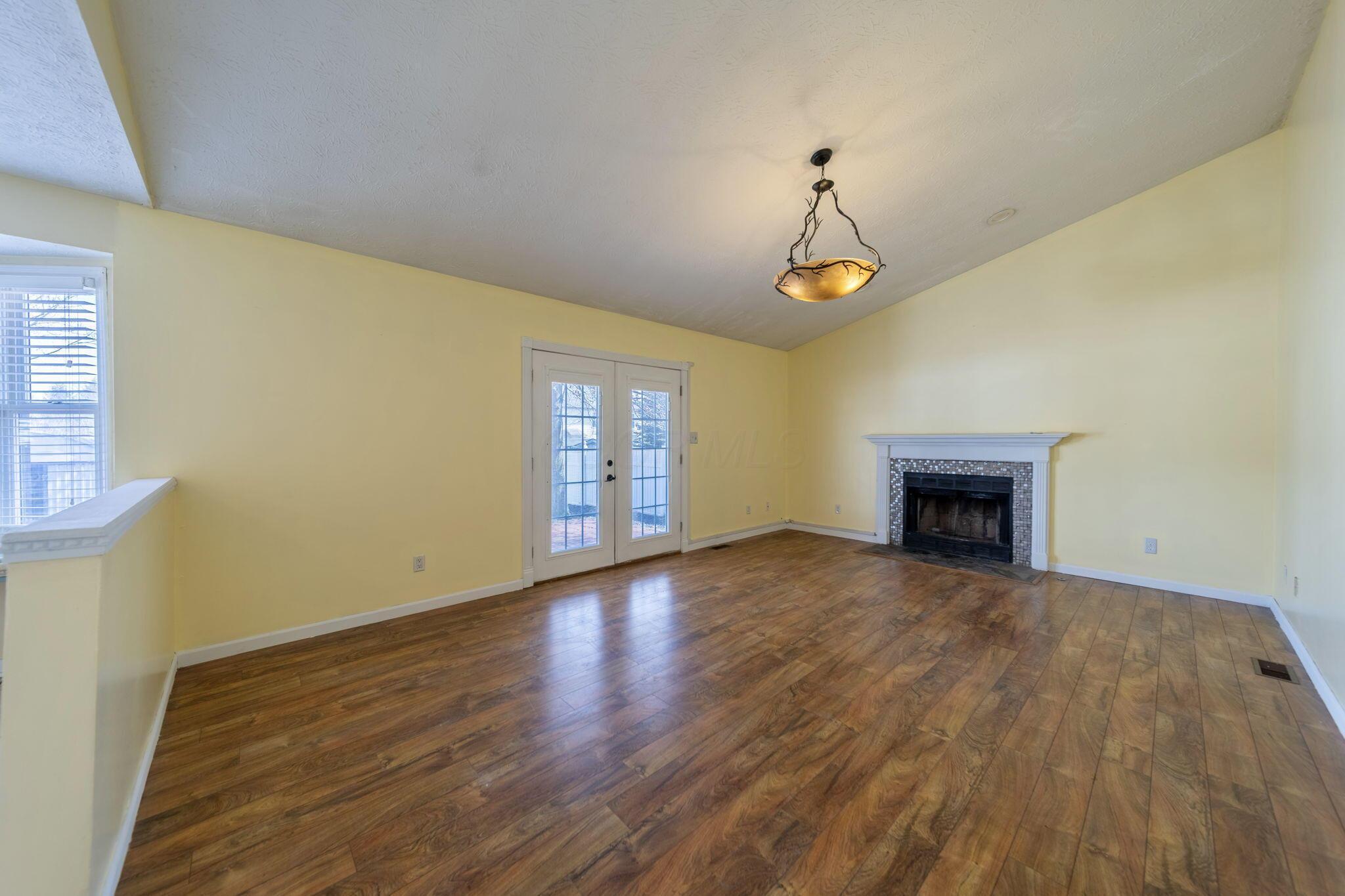 846 Executive Boulevard