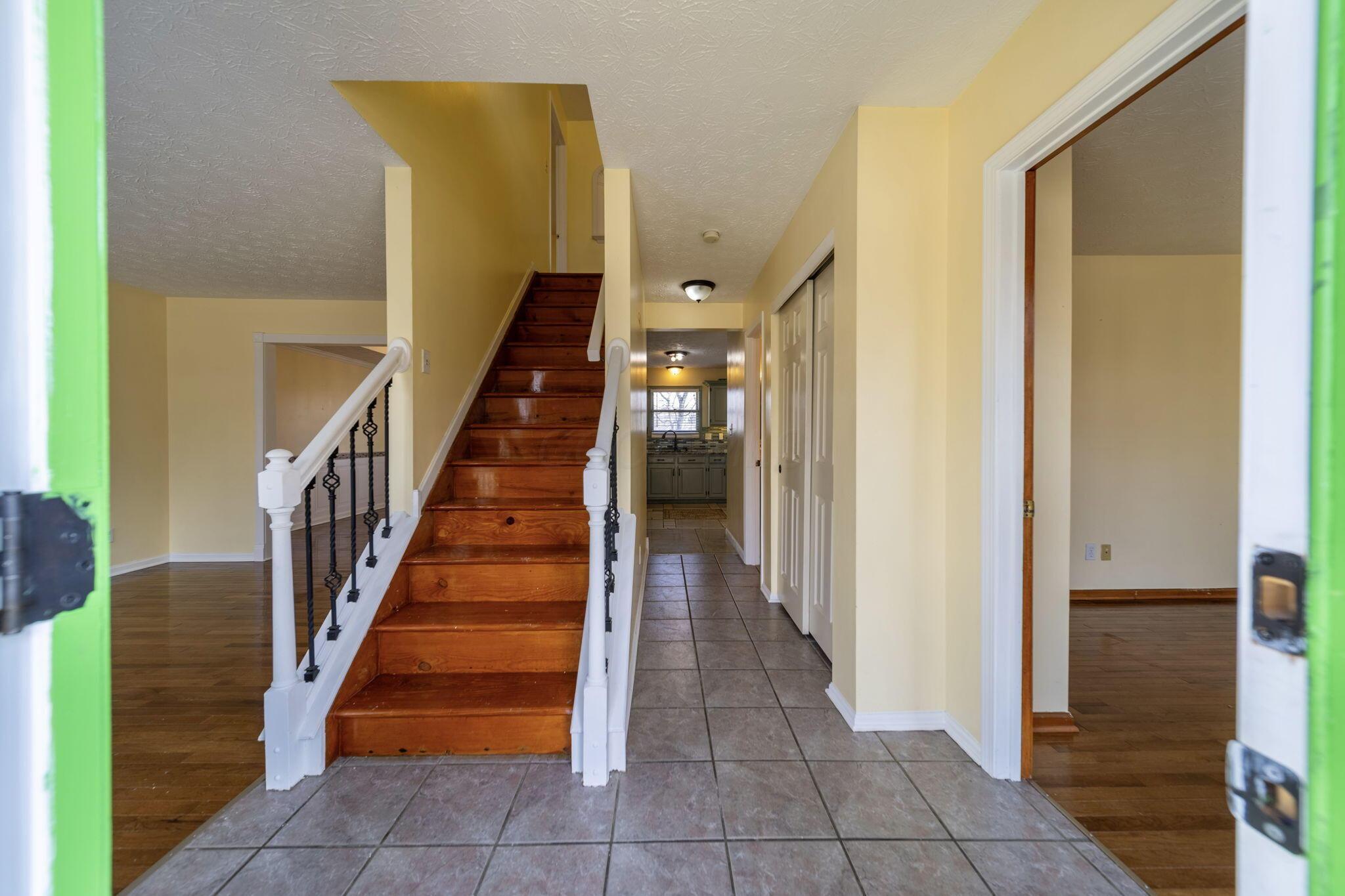 846 Executive Boulevard