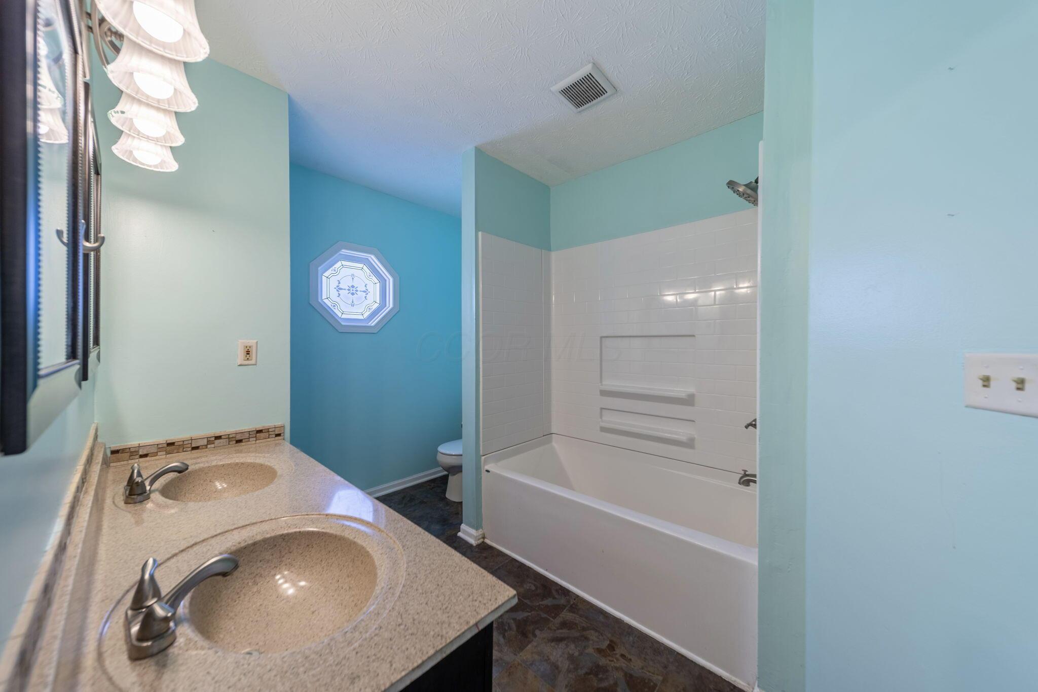 846 Executive Boulevard