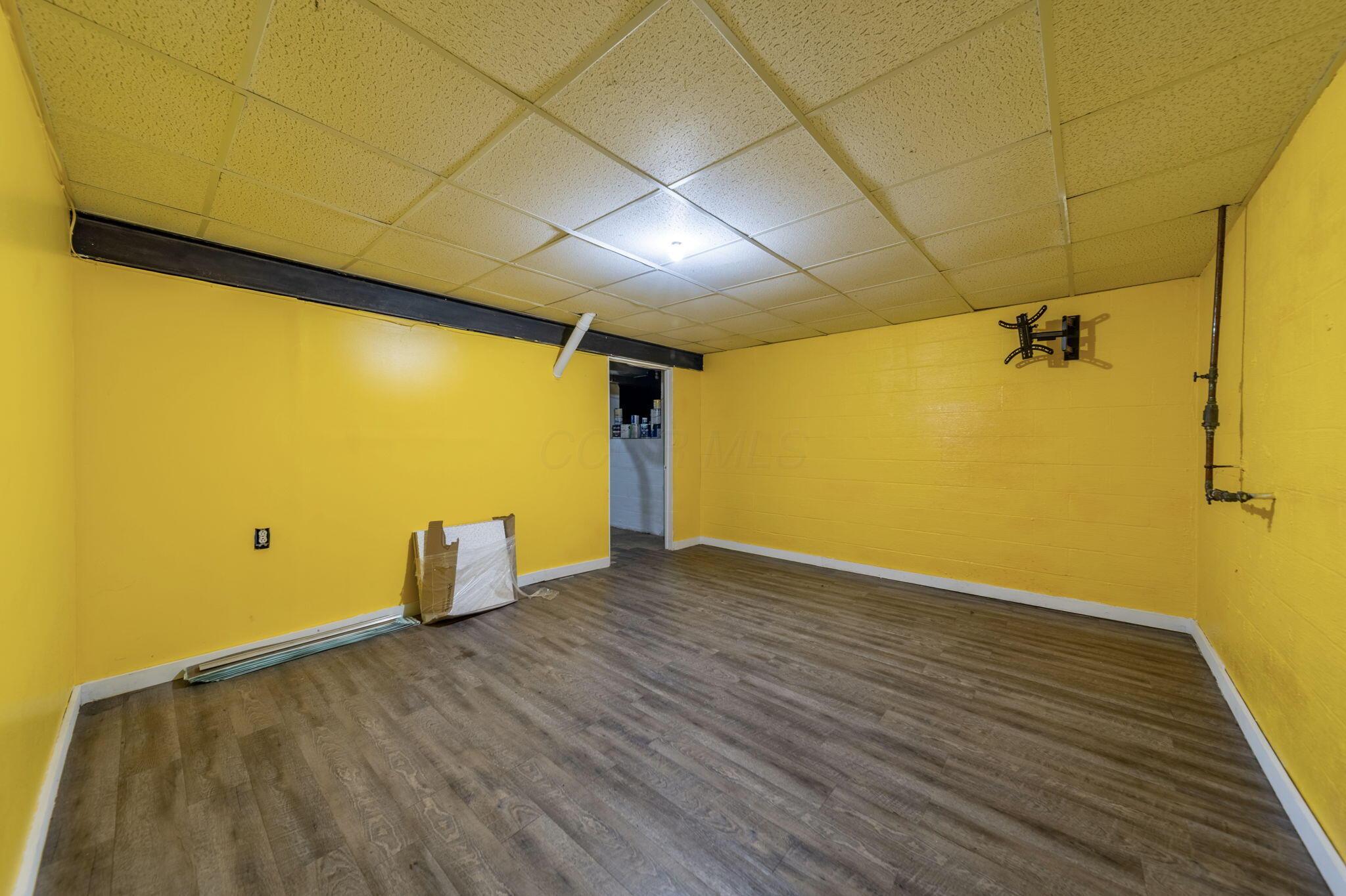 846 Executive Boulevard