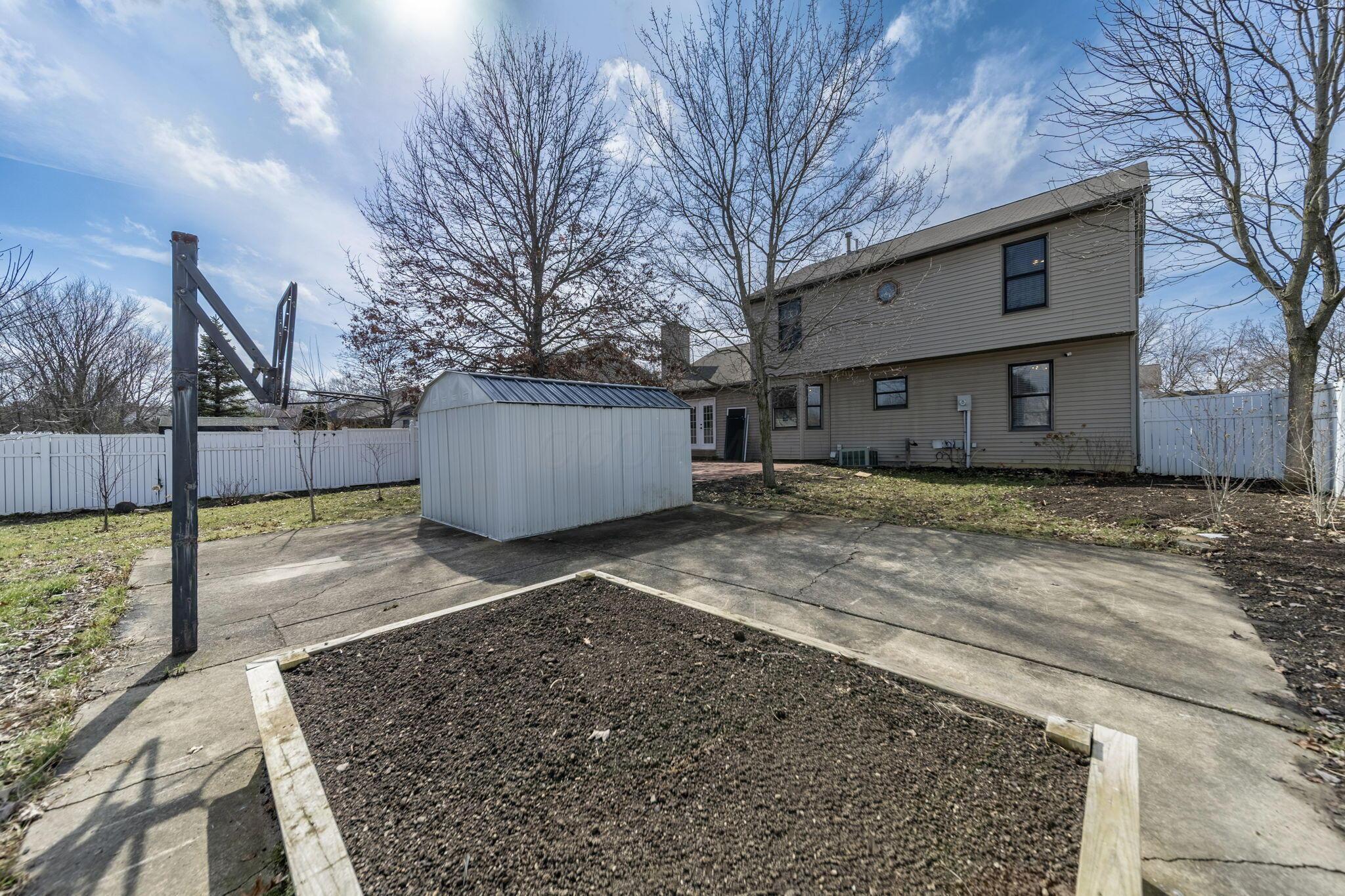 846 Executive Boulevard