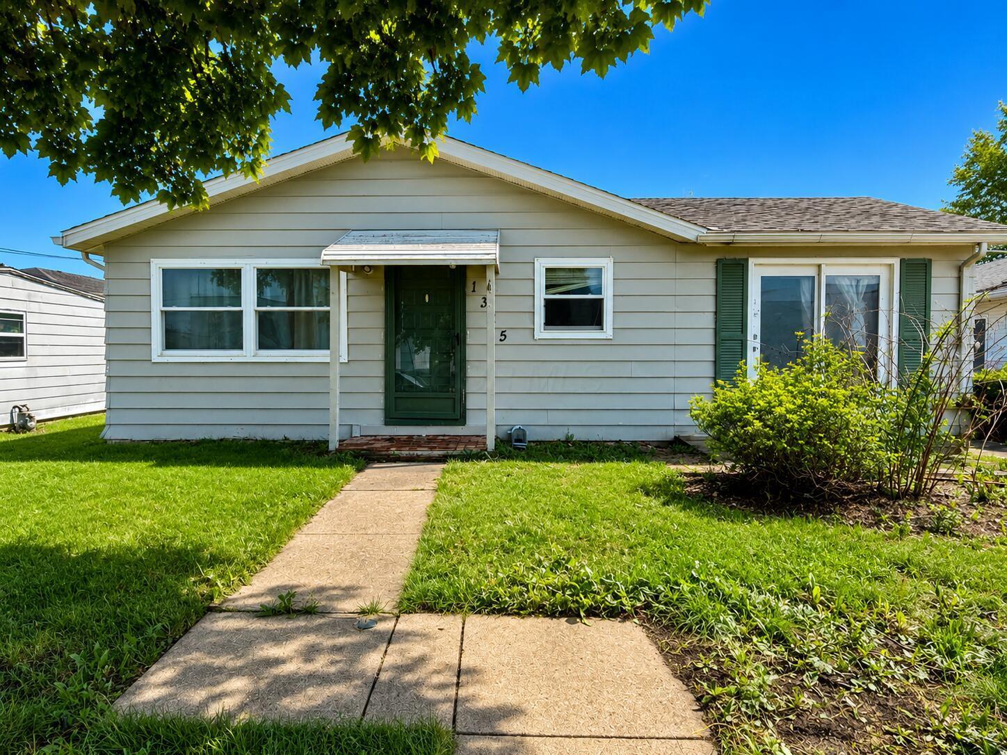 1315 S Walnut Street