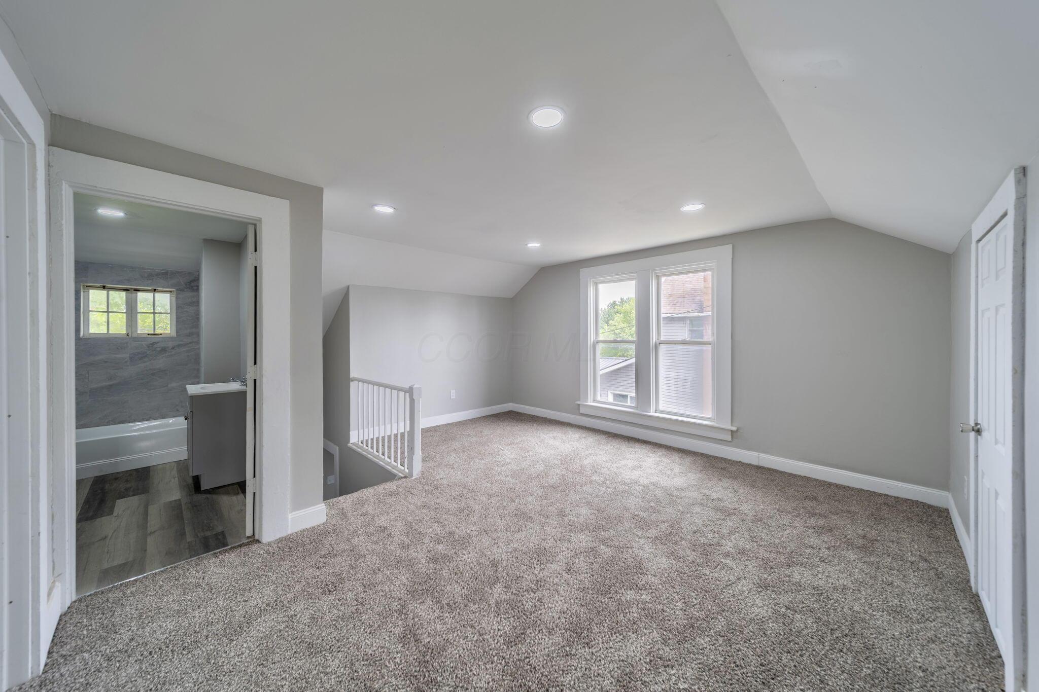 435 N Main, 437