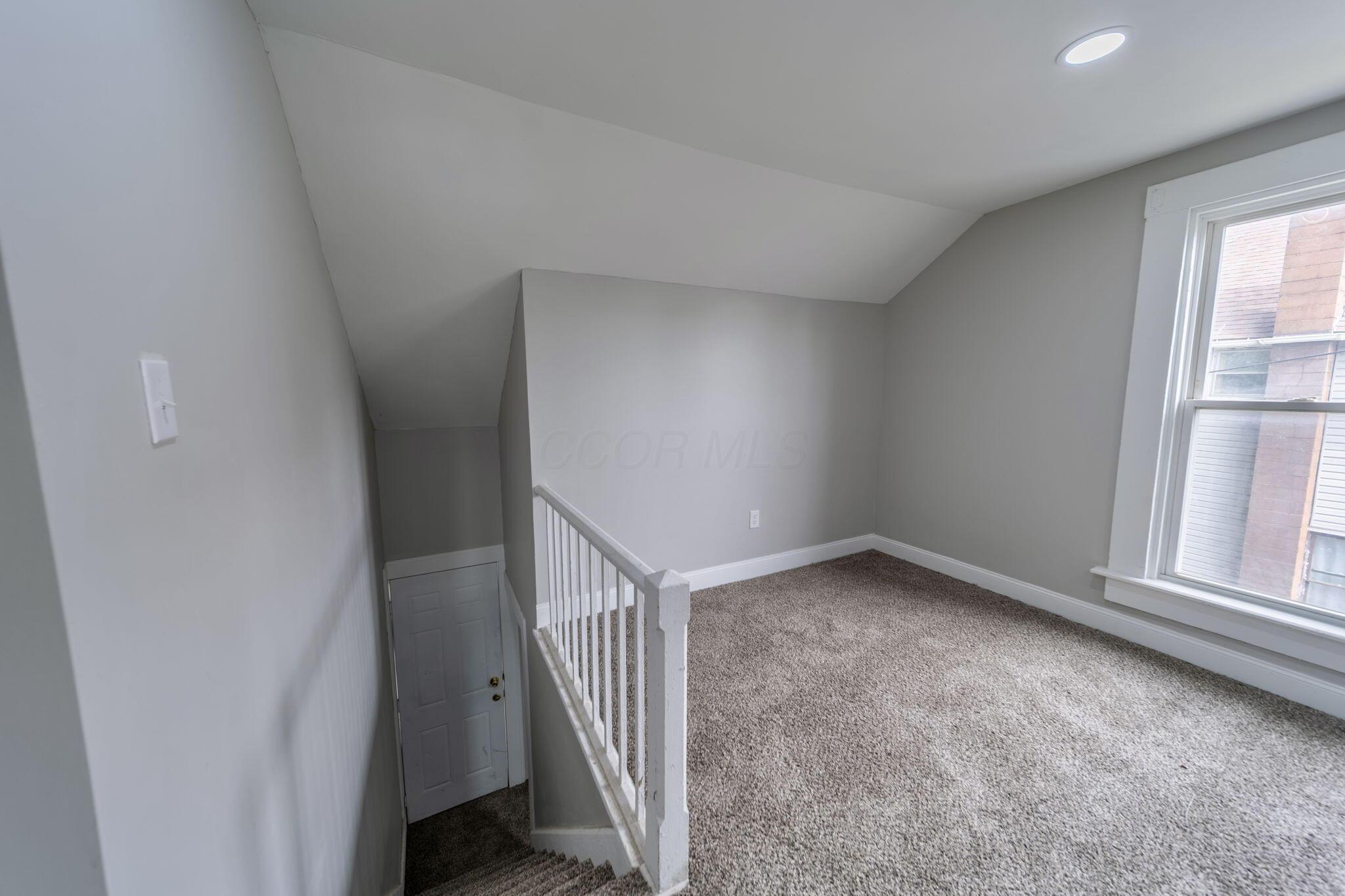 435 N Main, 437