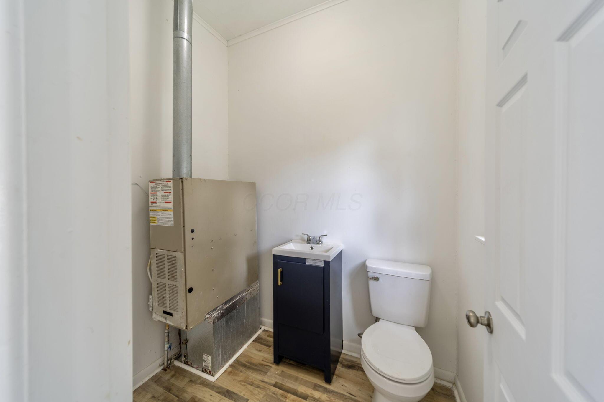435 N Main, 437