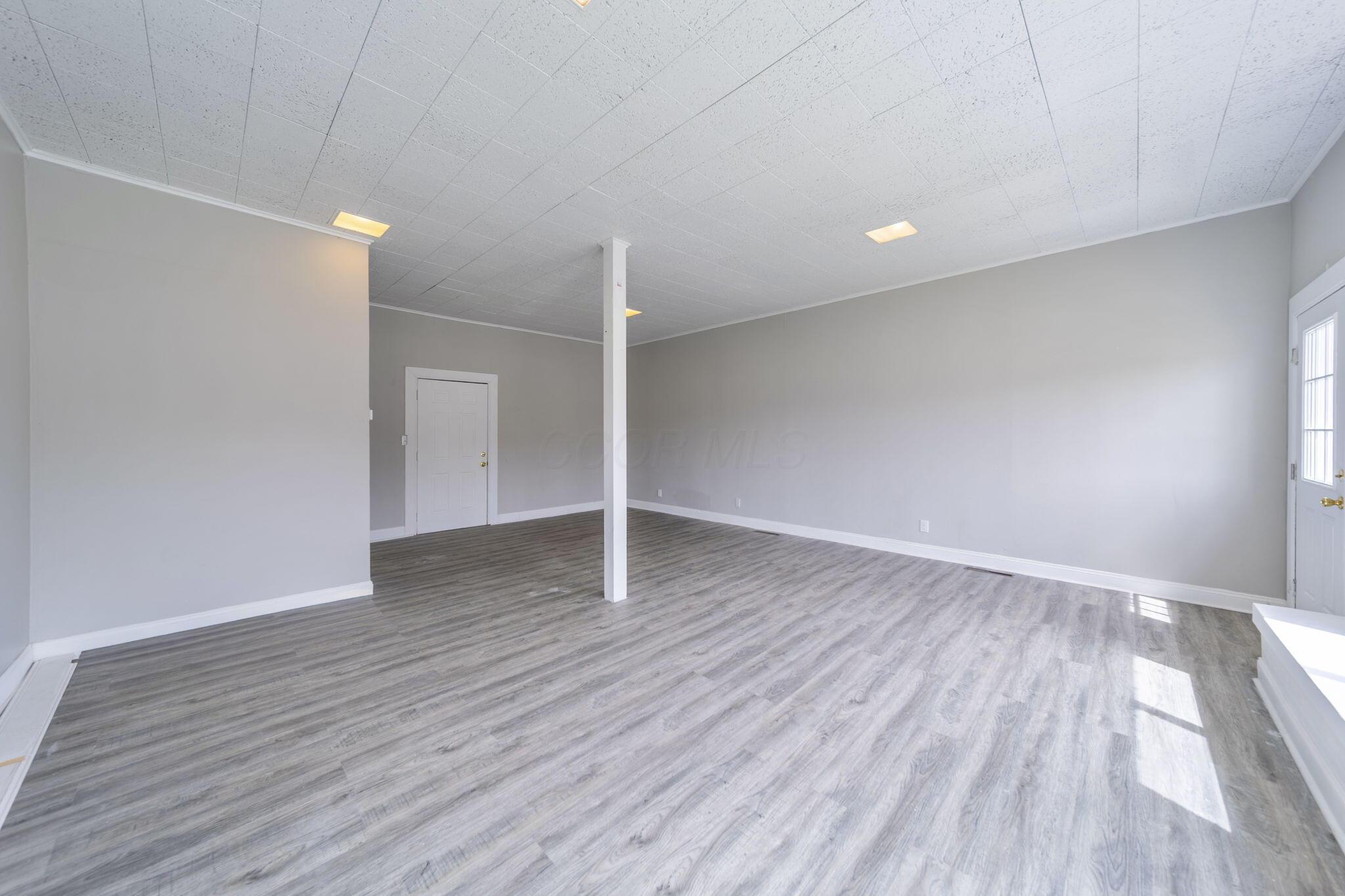 435 N Main, 437
