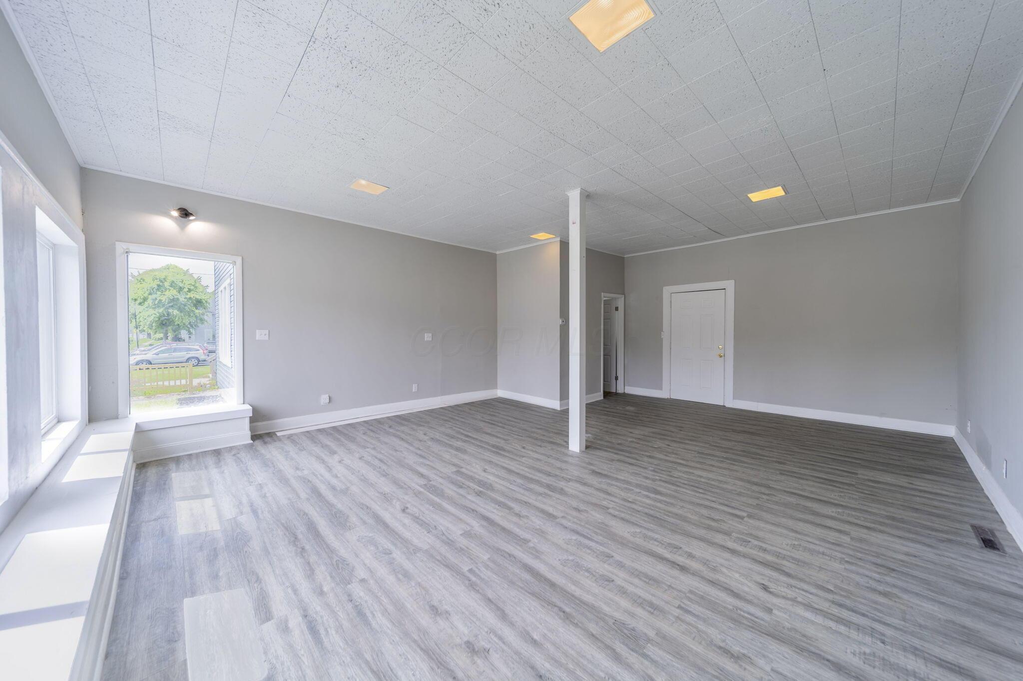 435 N Main, 437