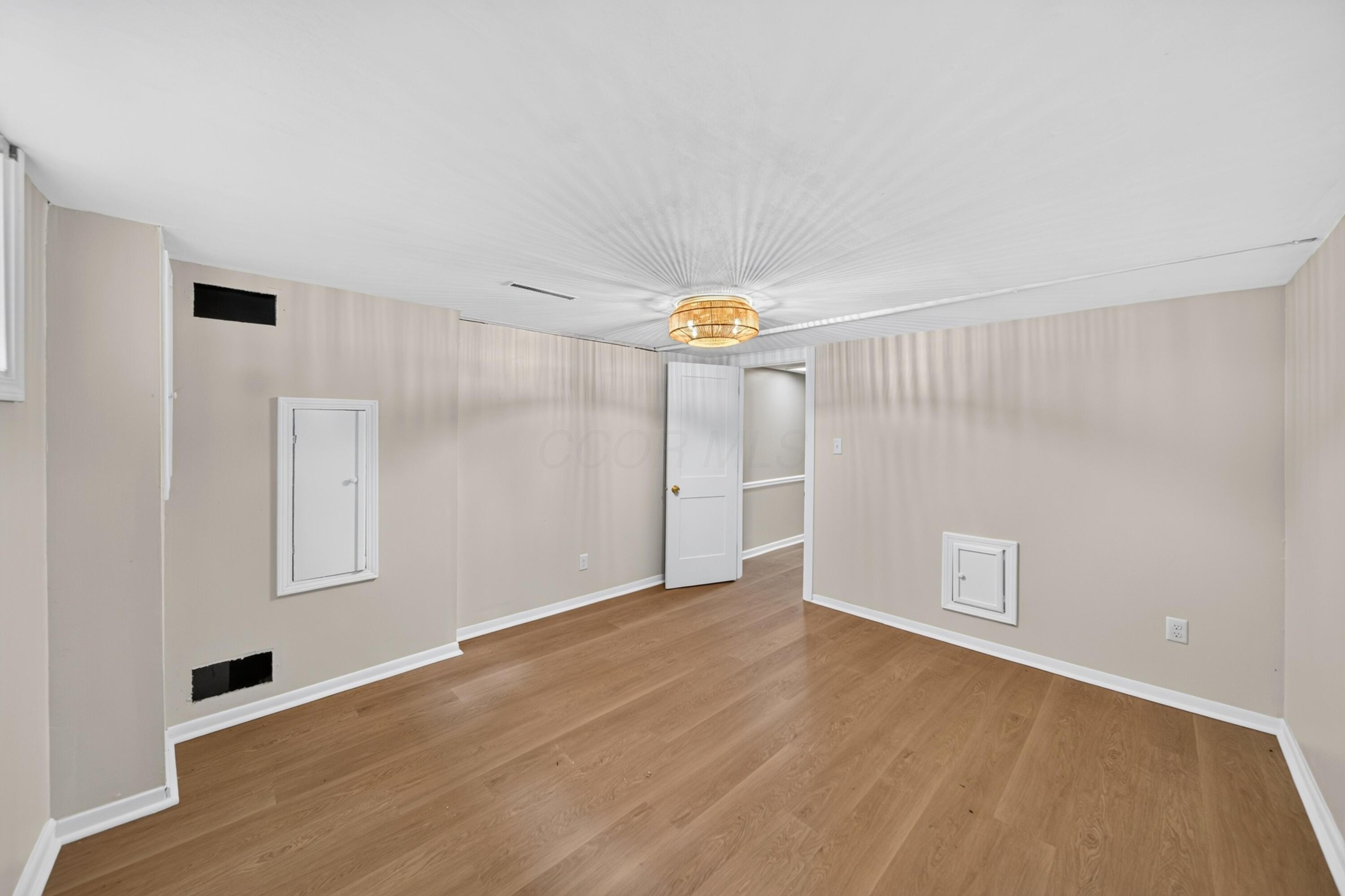35 Mason Avenue