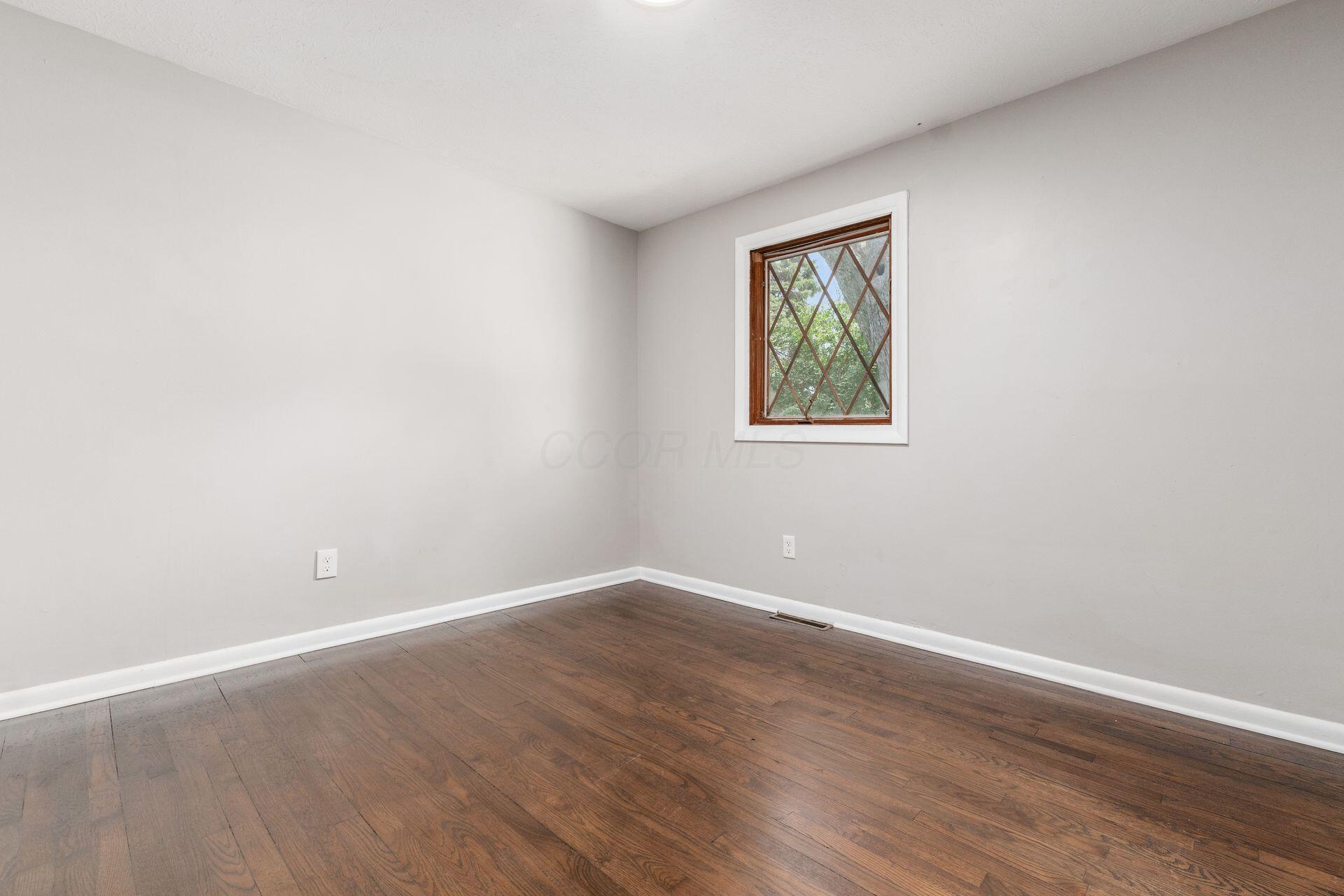 524 Cedarwood Road