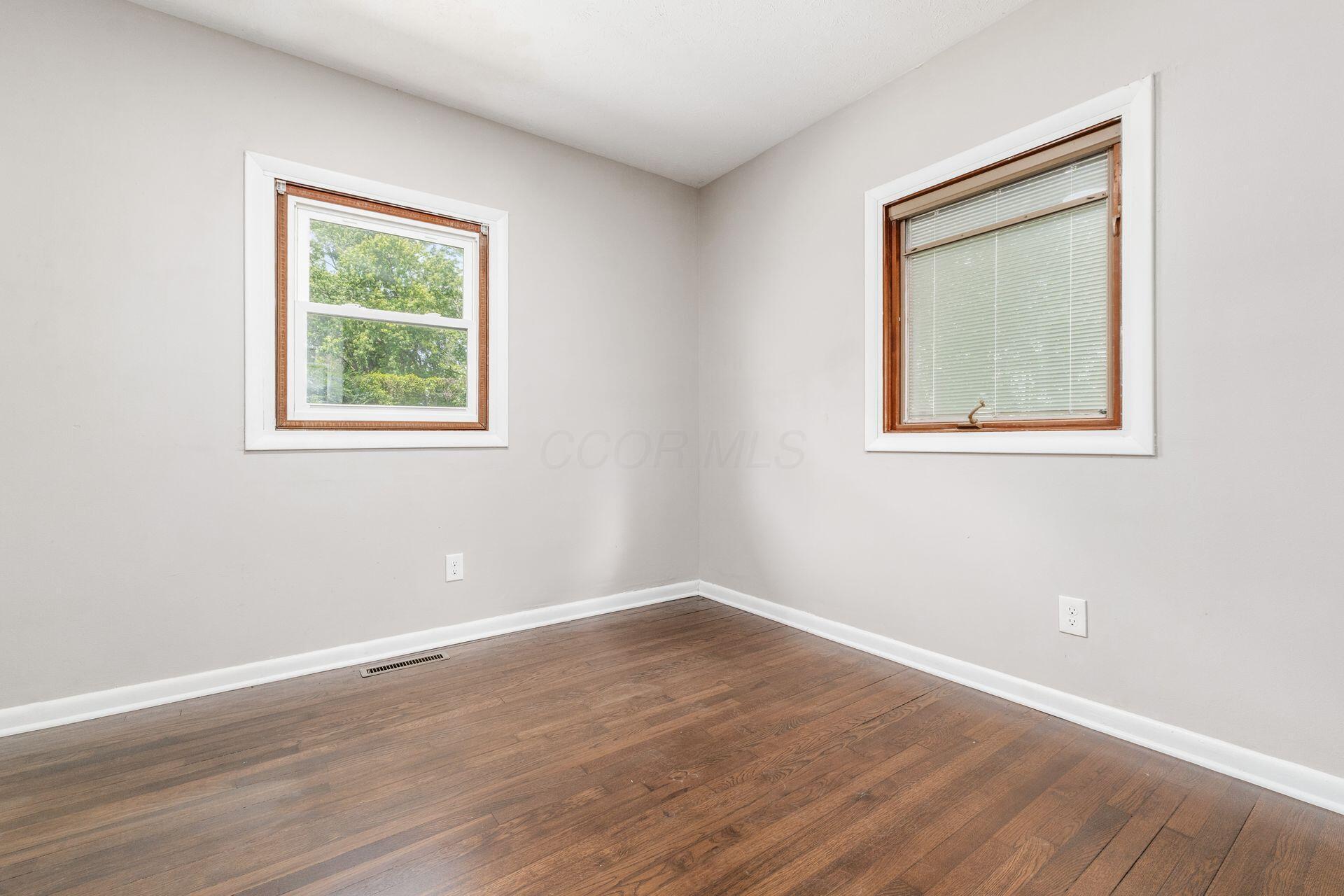 524 Cedarwood Road