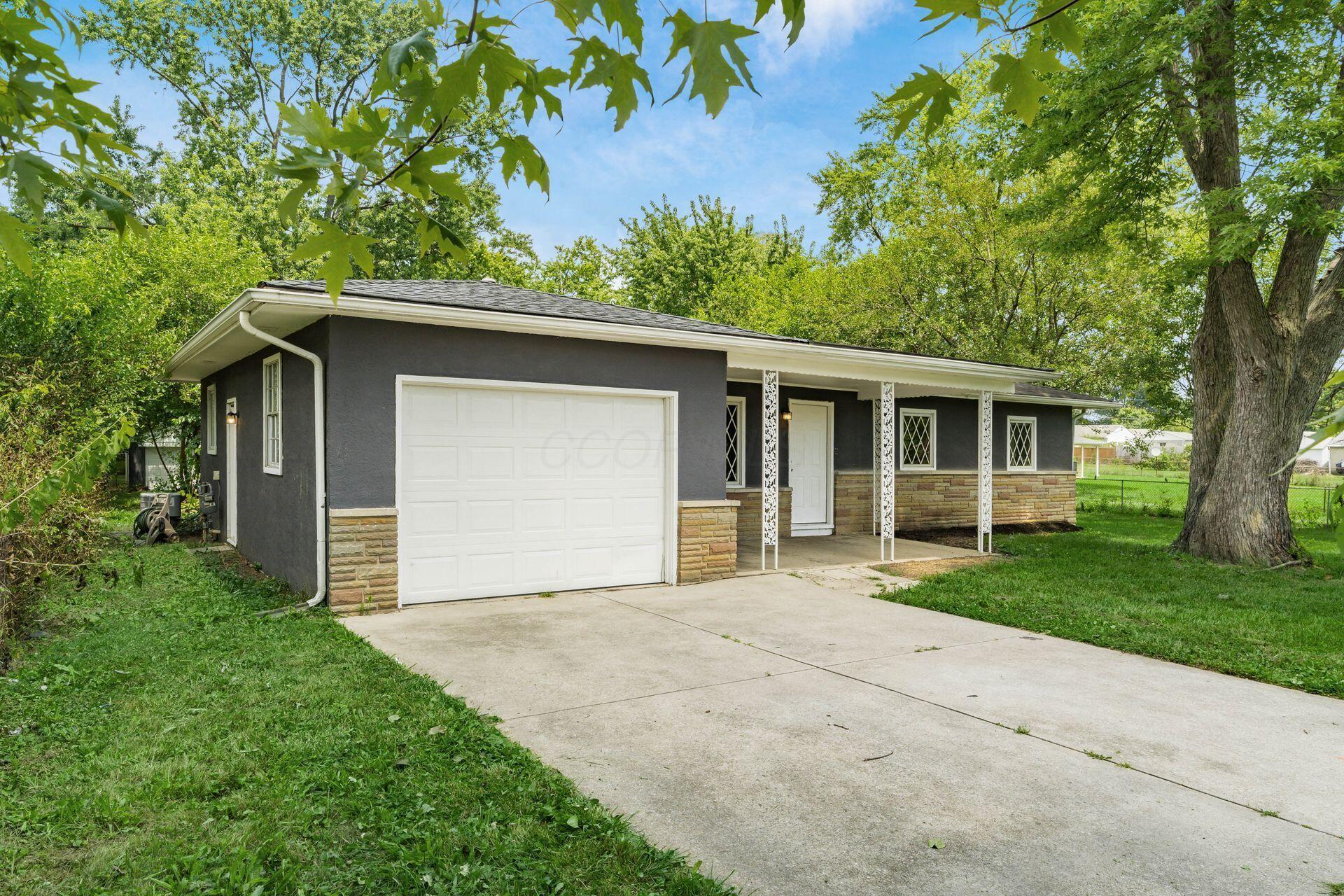 524 Cedarwood Road