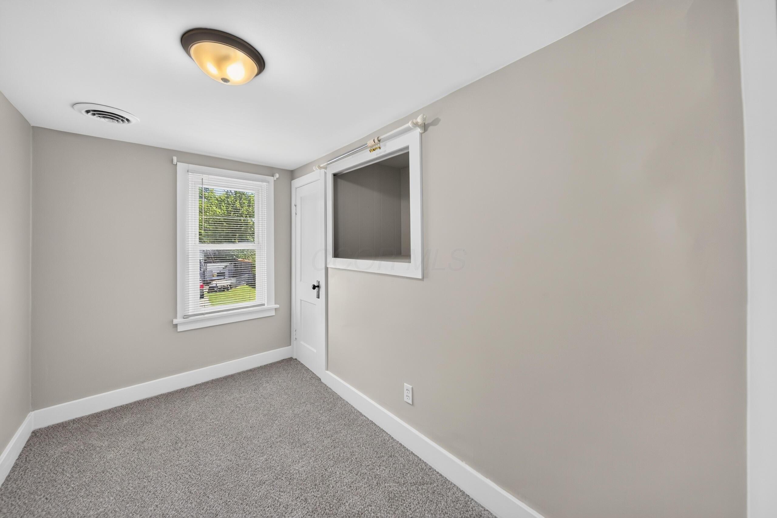 663 Henry Street