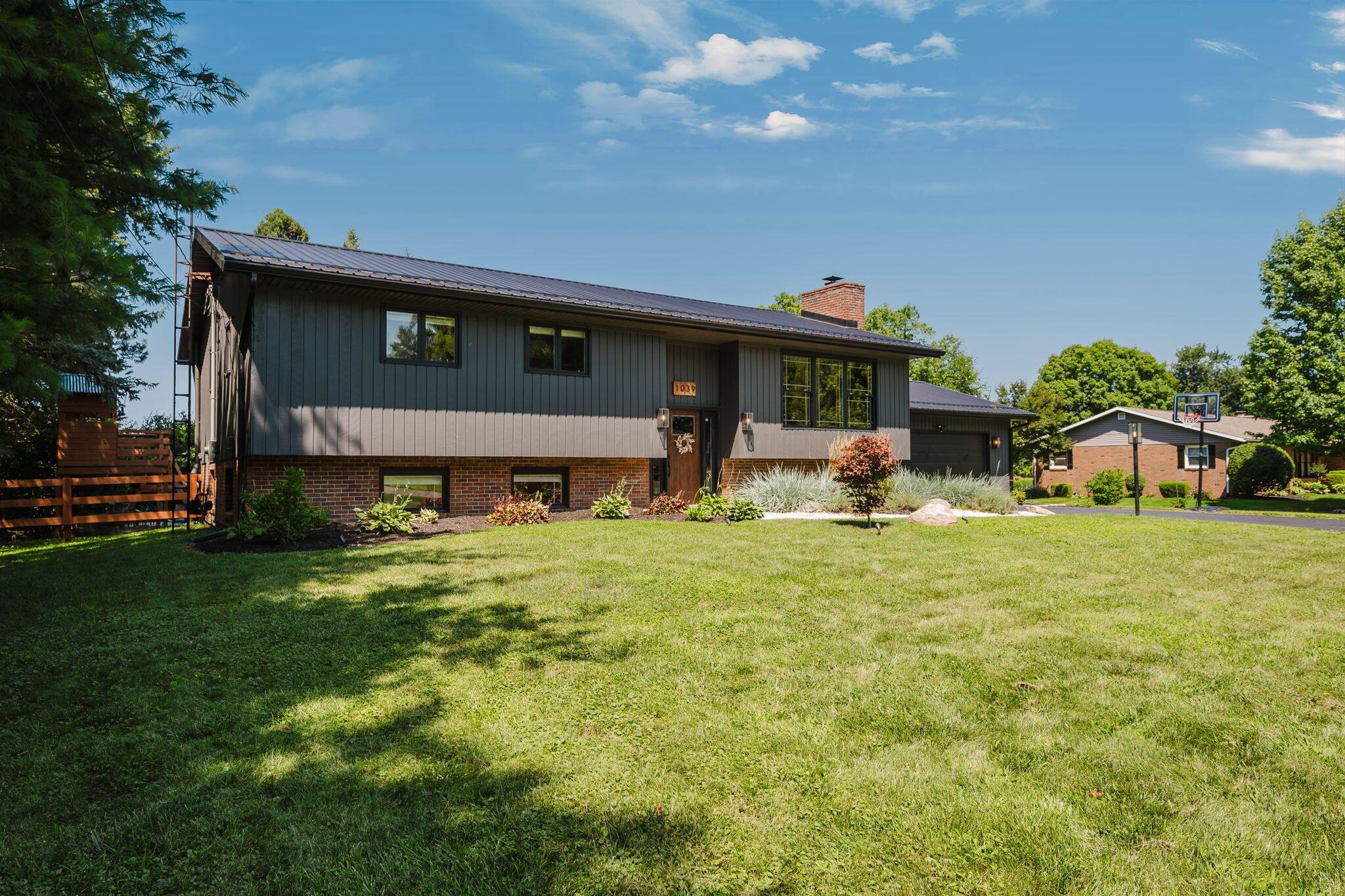 1039 Forest Hill Drive