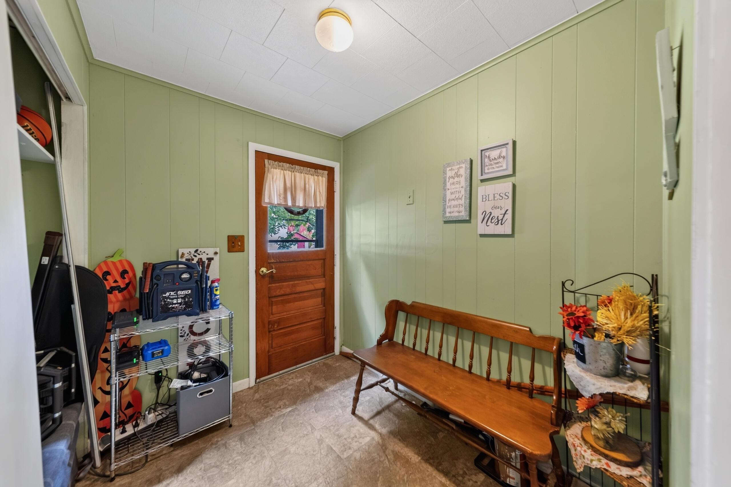 843 Prospect Mount Vernon Road W