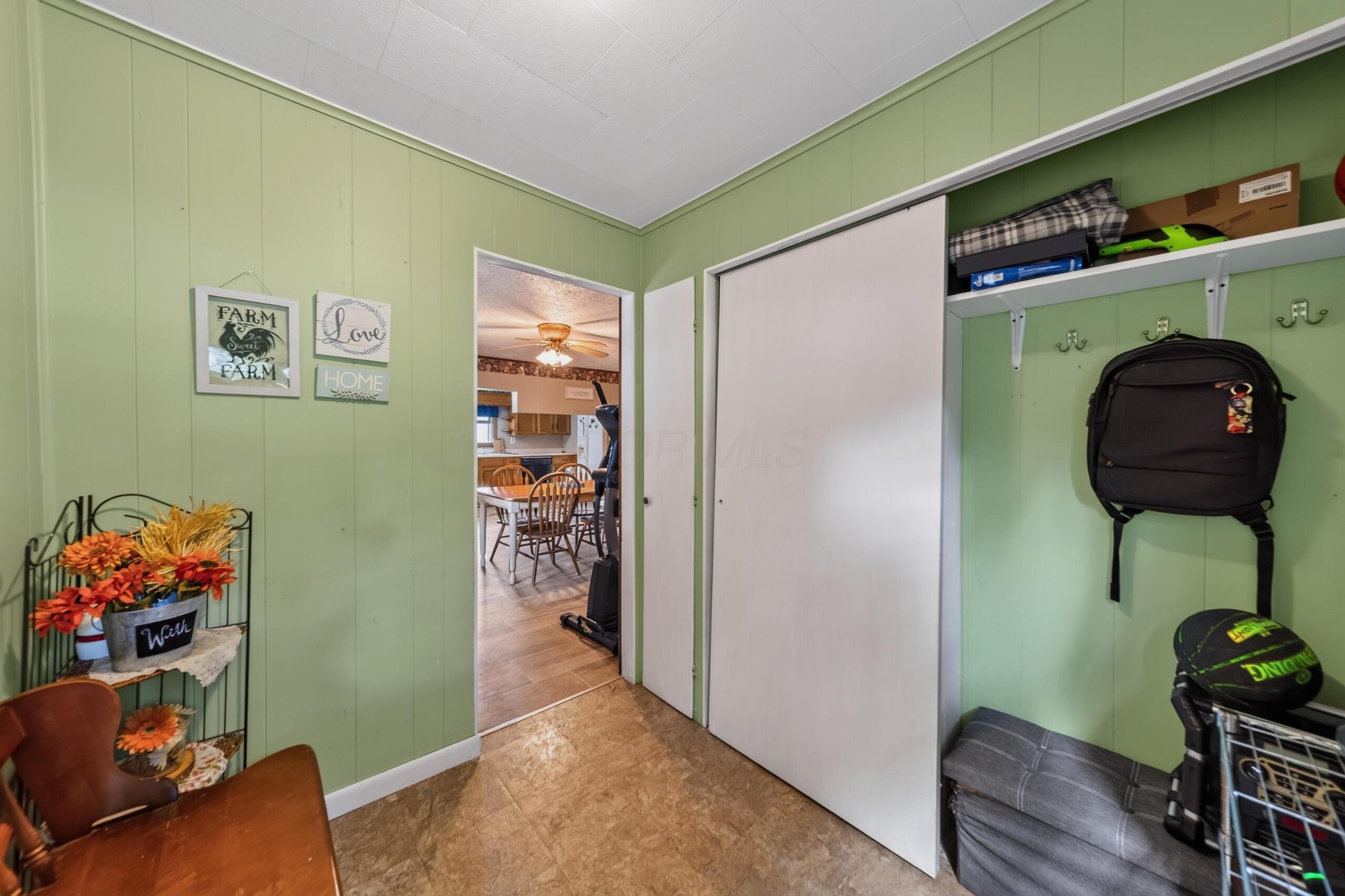 843 Prospect Mount Vernon Road W