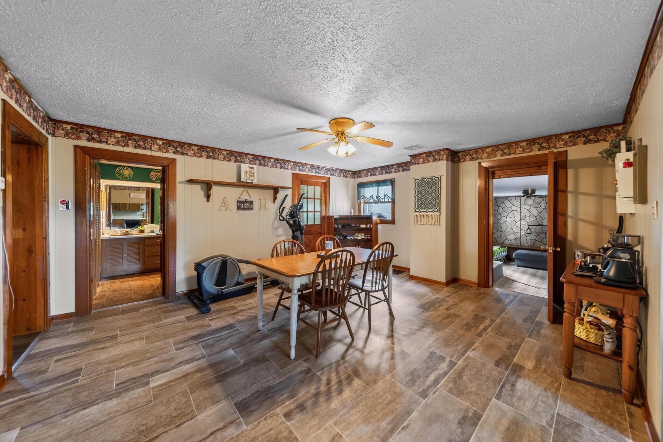 843 Prospect Mount Vernon Road W
