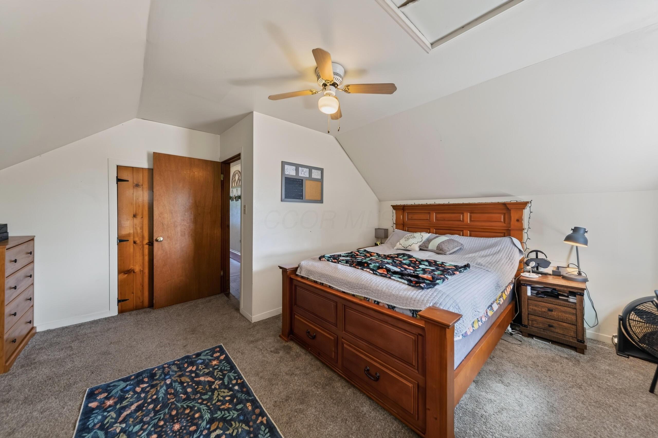 843 Prospect Mount Vernon Road W
