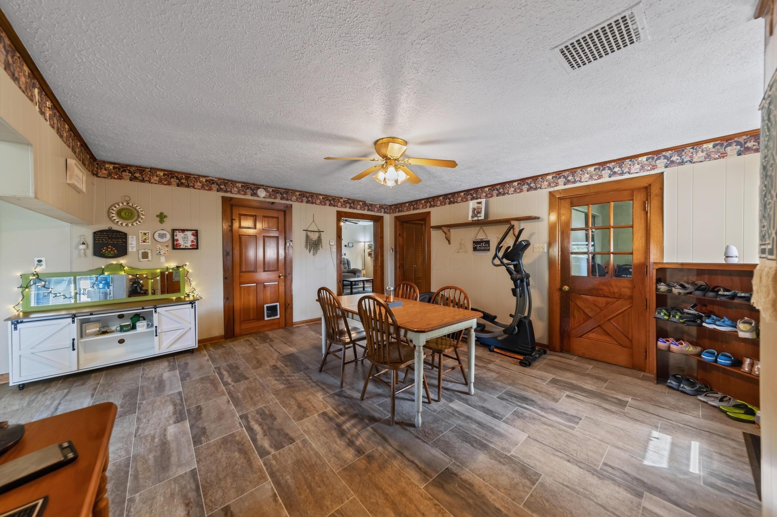 843 Prospect Mount Vernon Road W