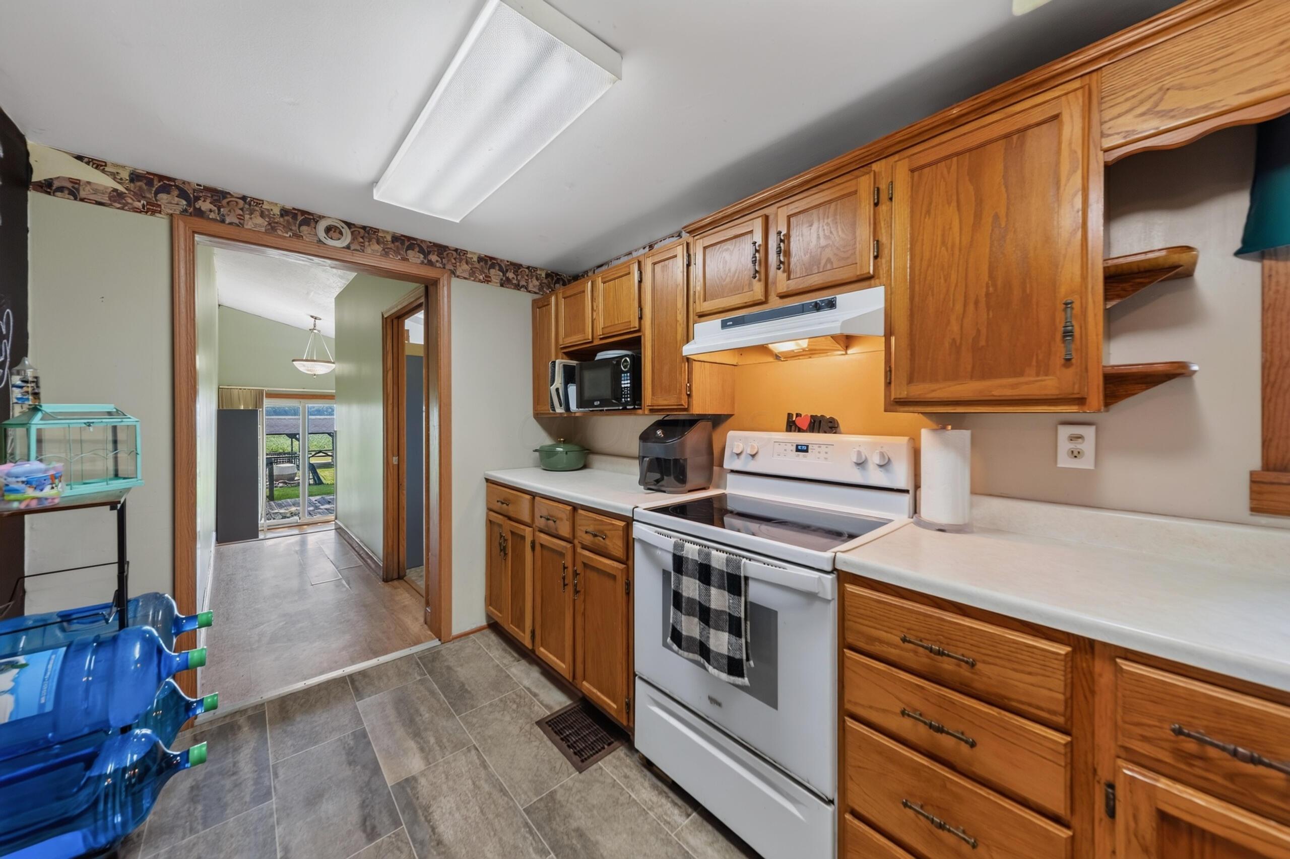 843 Prospect Mount Vernon Road W