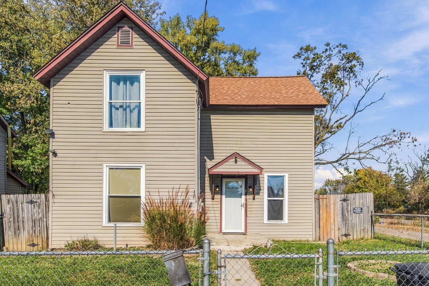 562 Wood Street
