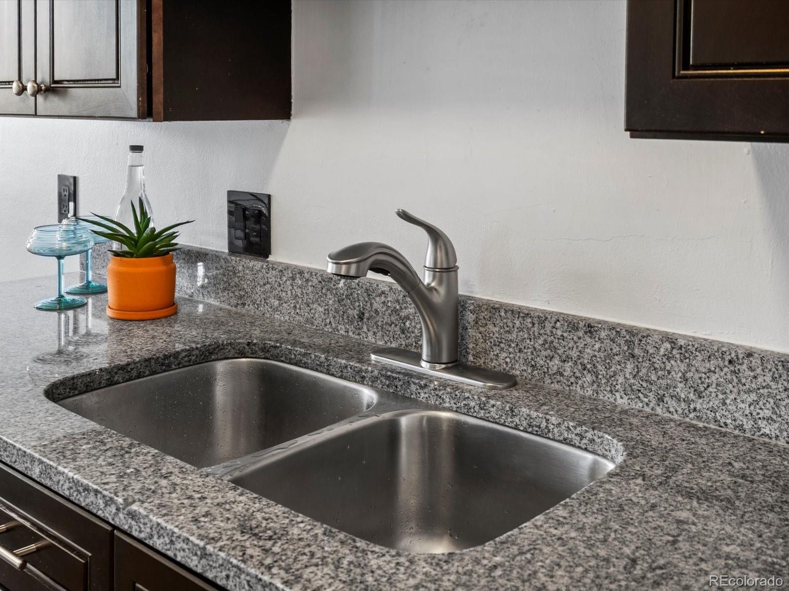 7395 E Eastman Avenue Unit: 305M
