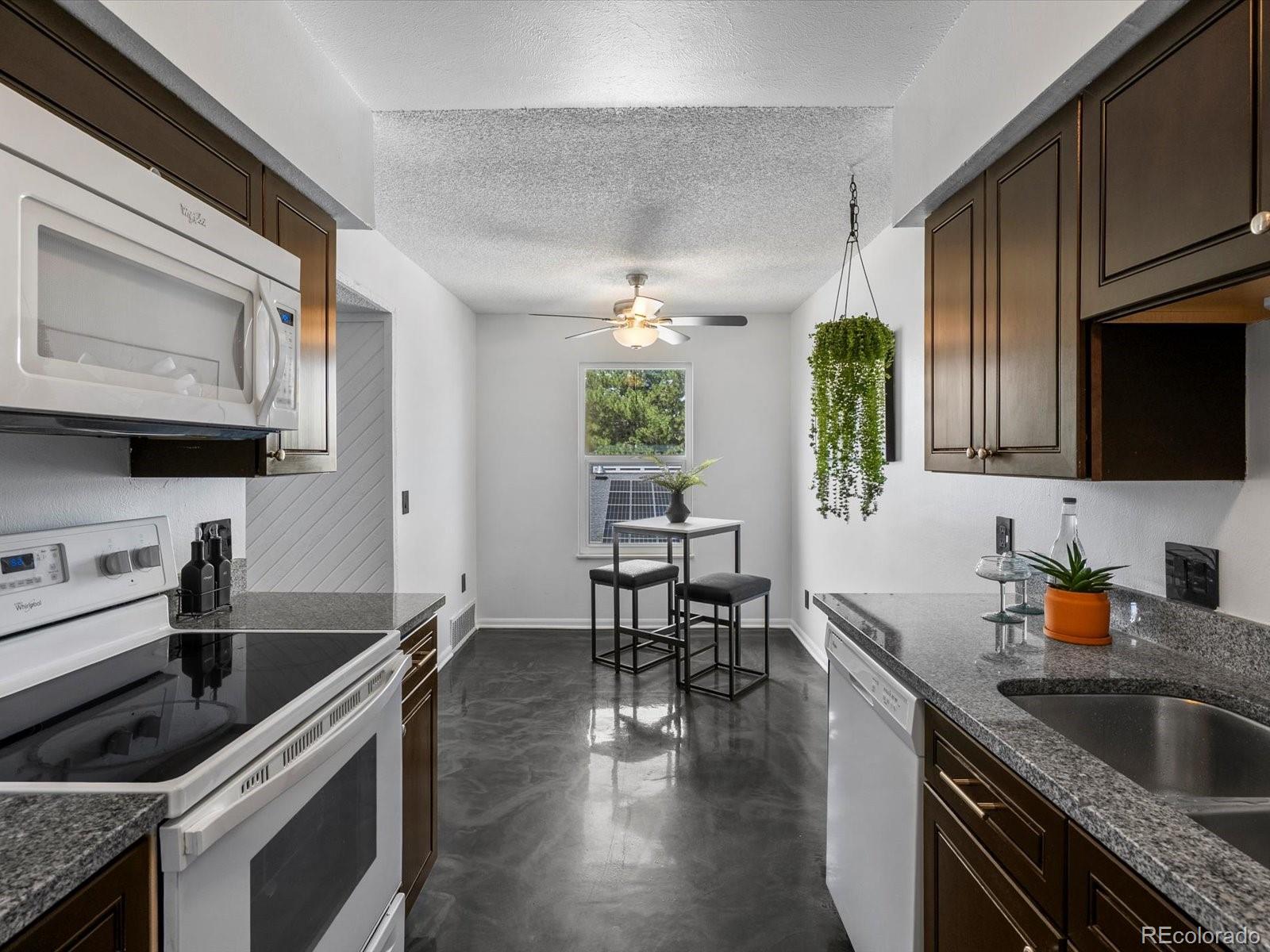 7395 E Eastman Avenue Unit: 305M