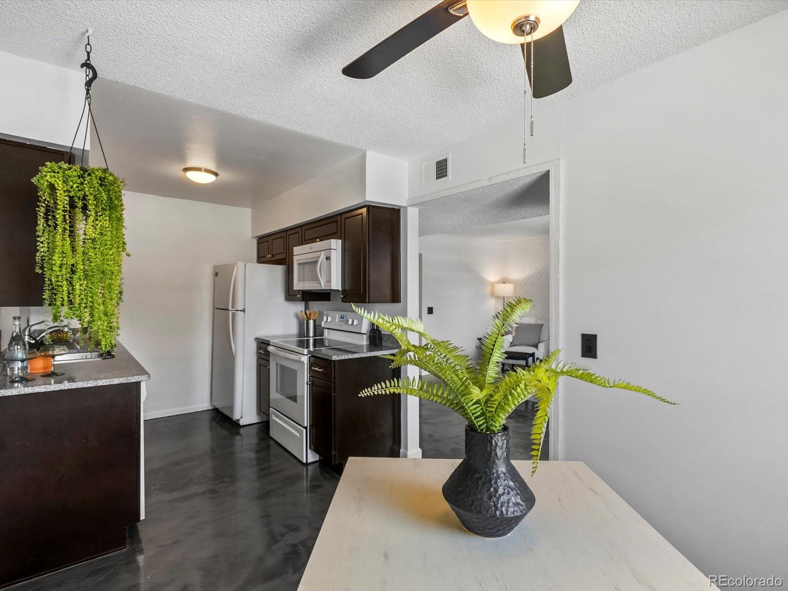 7395 E Eastman Avenue Unit: 305M