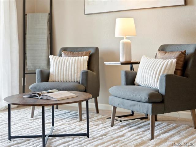 725 Elmhurst Drive Unit: 307