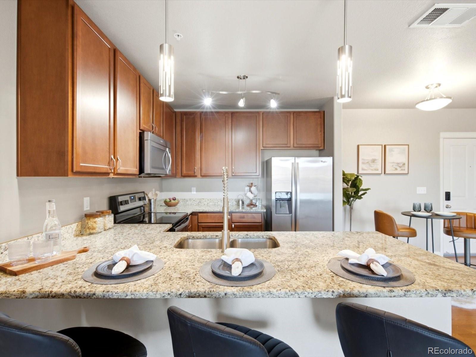 725 Elmhurst Drive Unit: 307