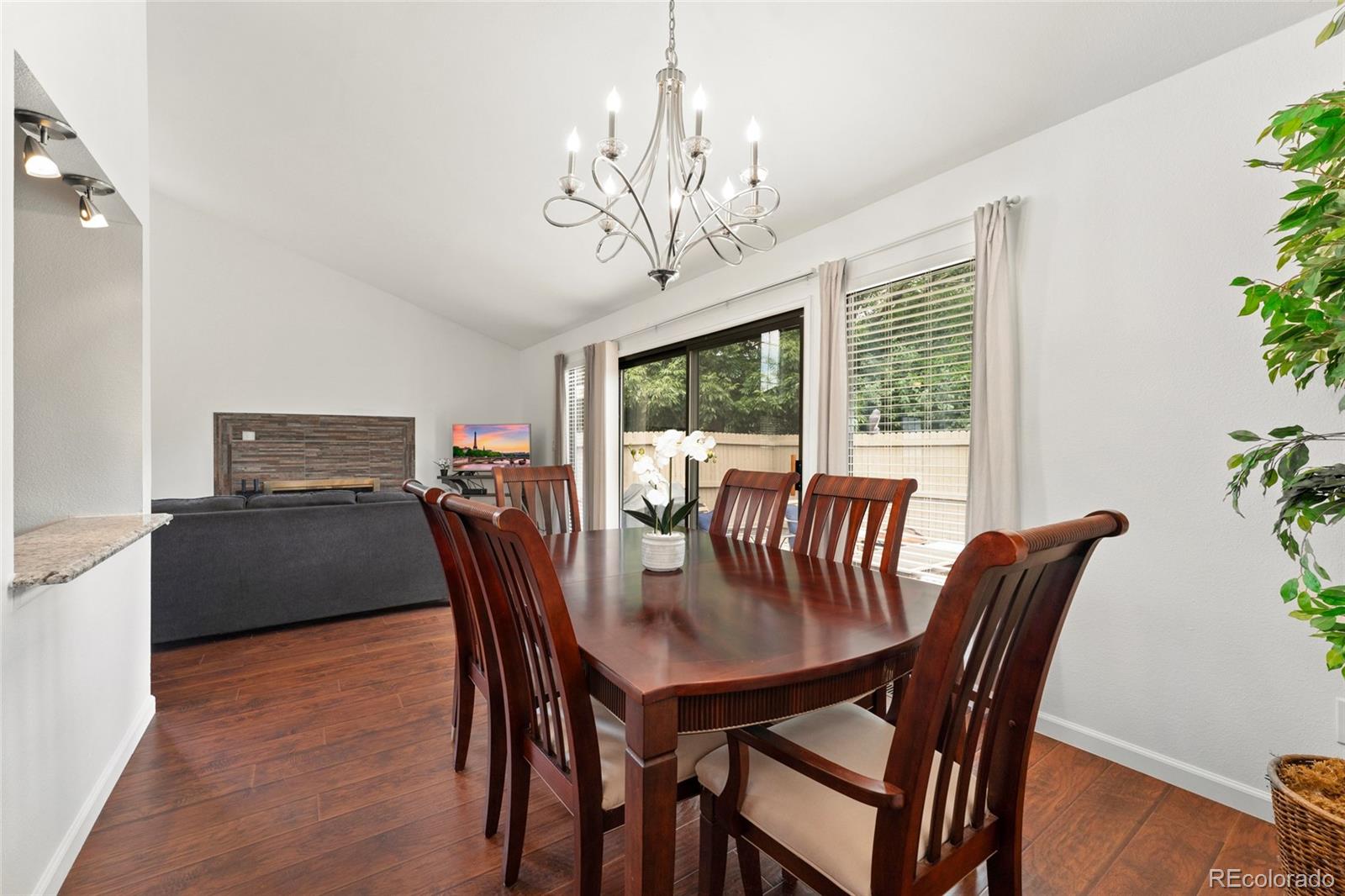 7900 W Layton Avenue Unit: 816