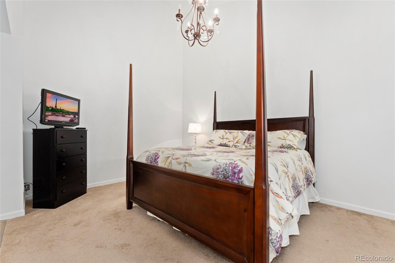 7900 W Layton Avenue Unit: 816