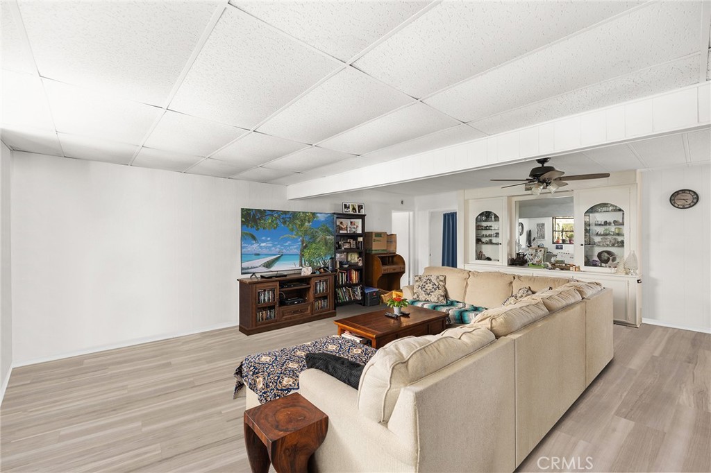 1507 Willow Leaf