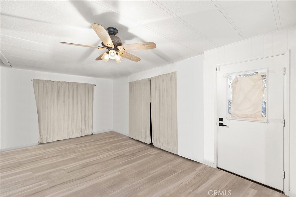 1507 Willow Leaf