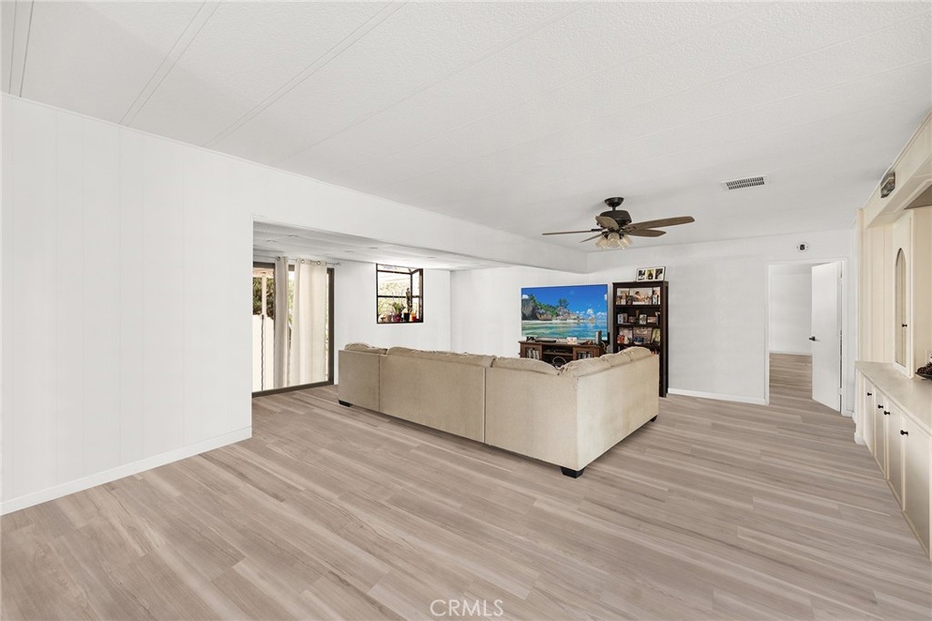 1507 Willow Leaf