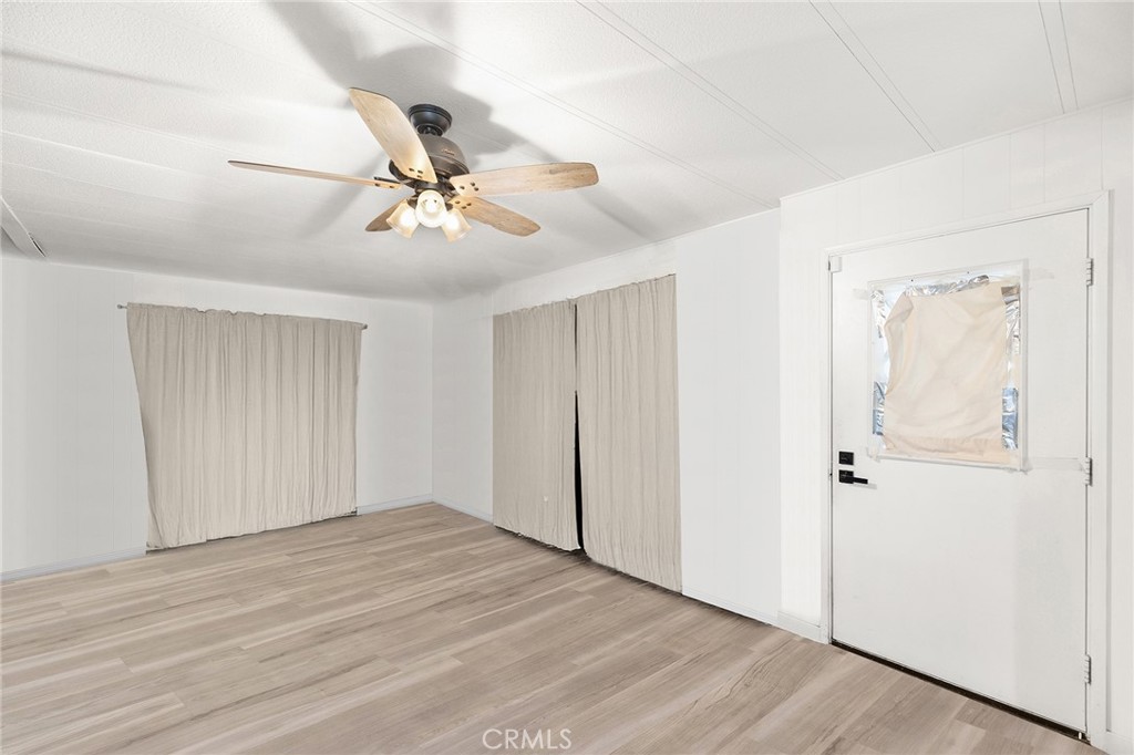 1507 Willow Leaf