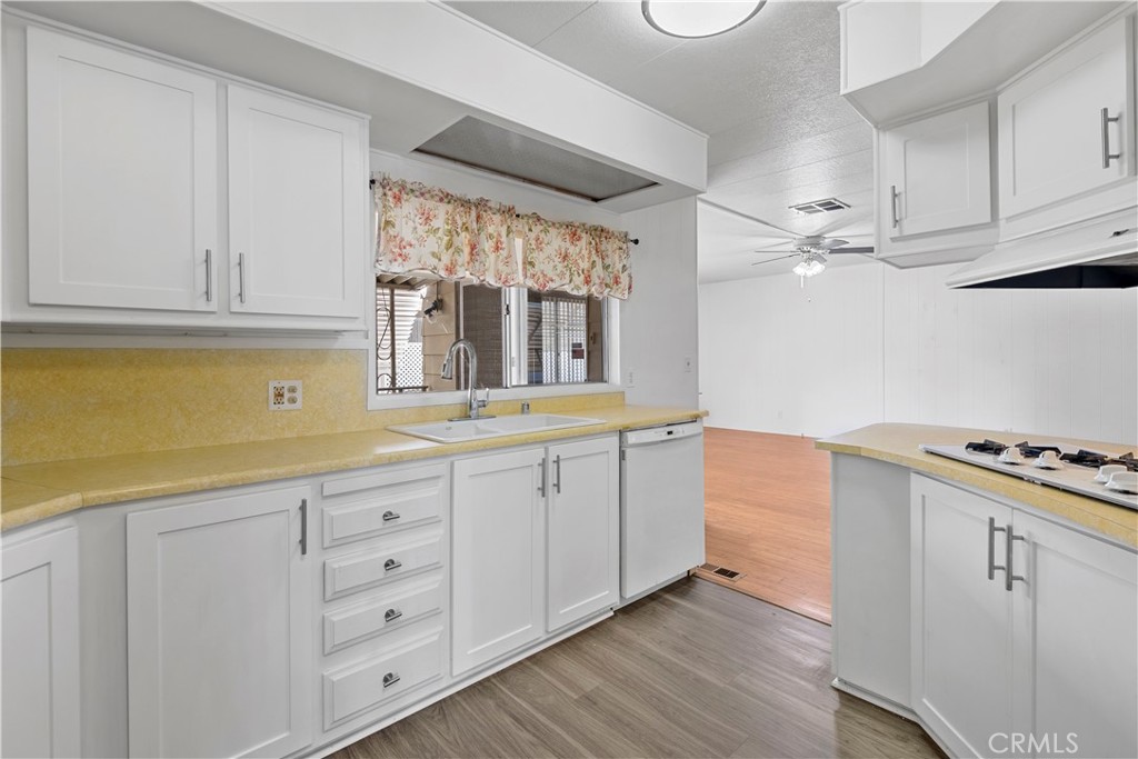 27601 Sun City Boulevard Unit: 321