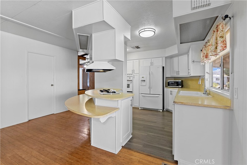 27601 Sun City Boulevard Unit: 321