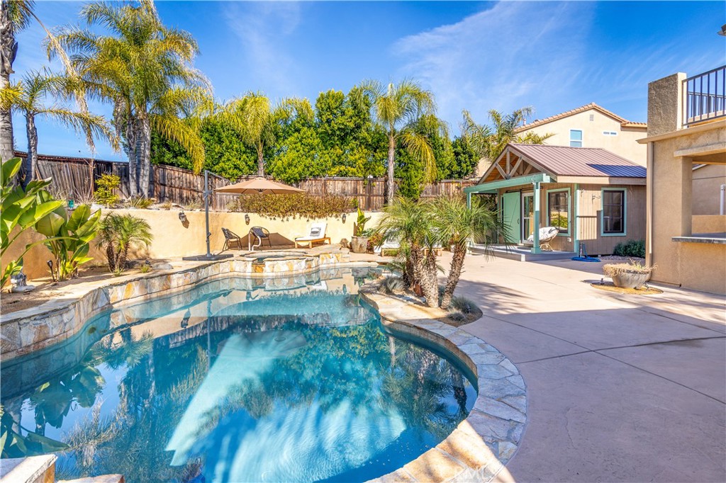 36929 Avocado Court