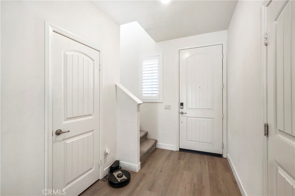 27545 Cloudy Peak Way