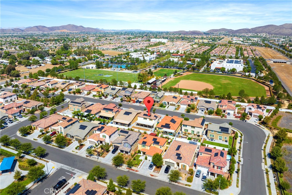 27545 Cloudy Peak Way