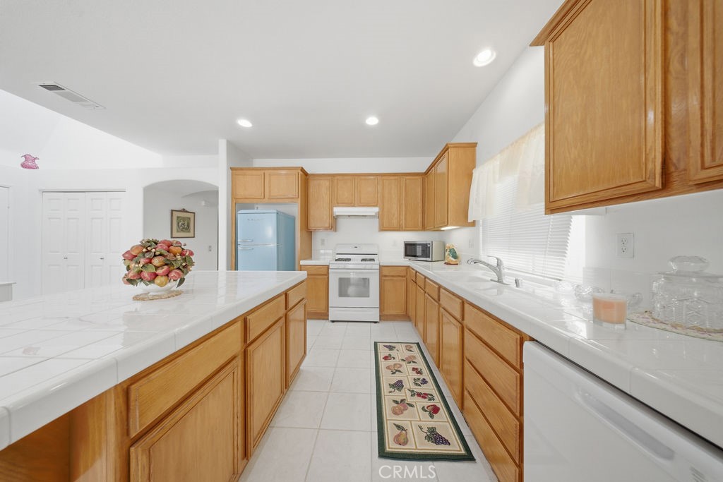 29811 Camden